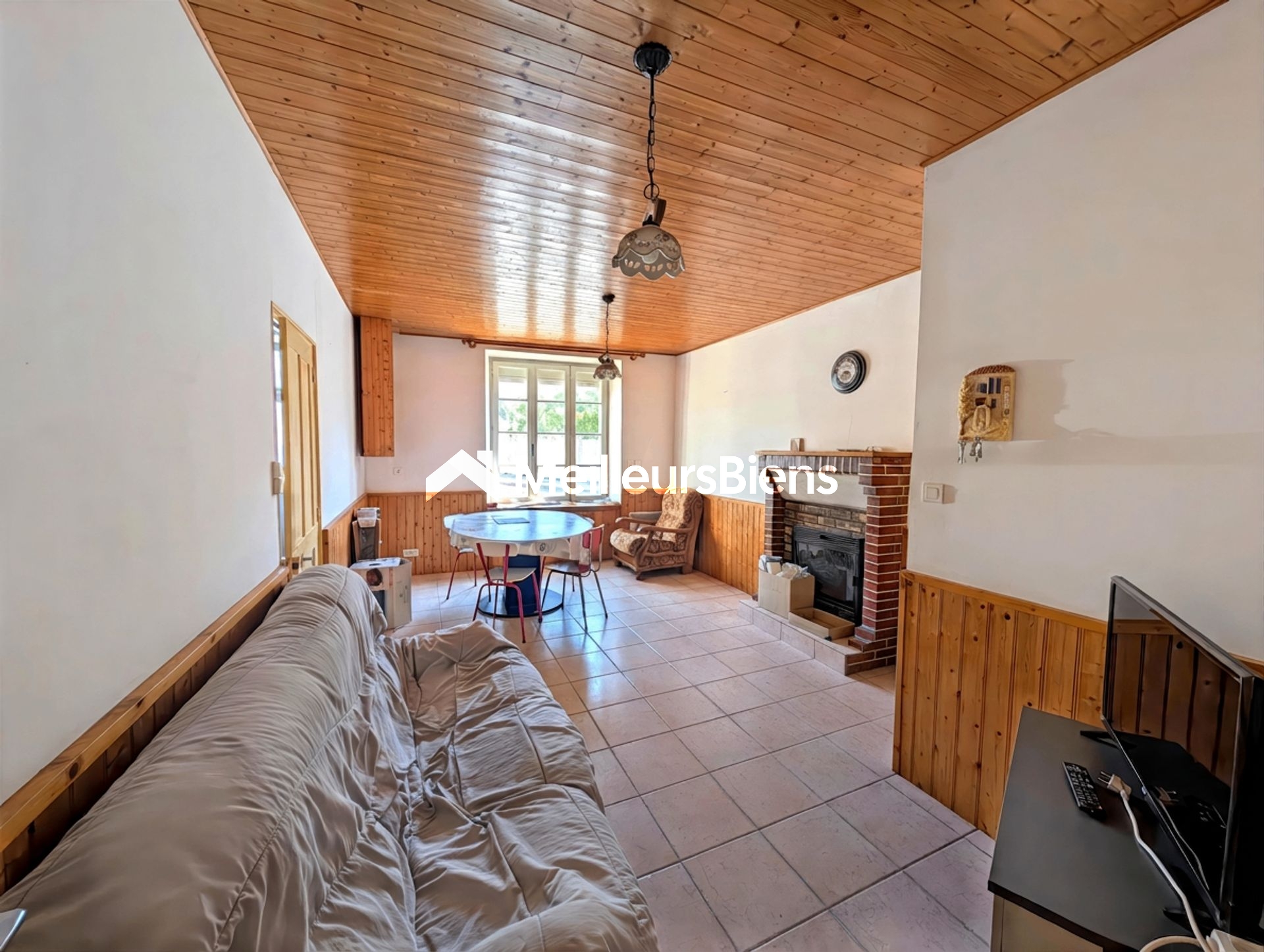 56130 CAMOEL- Maison de bourg 110 m2 - 3 chambres, terrain de 249 m²