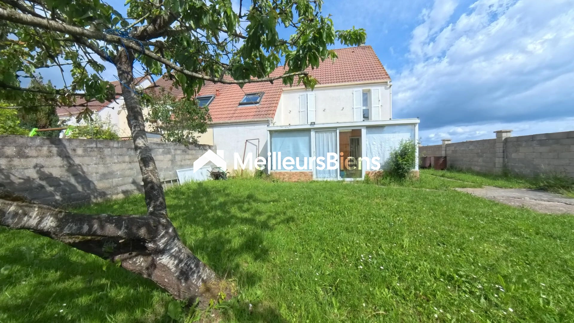 Maison individuelle 4 chambres sur 341 m² à Moissy-Cramayel