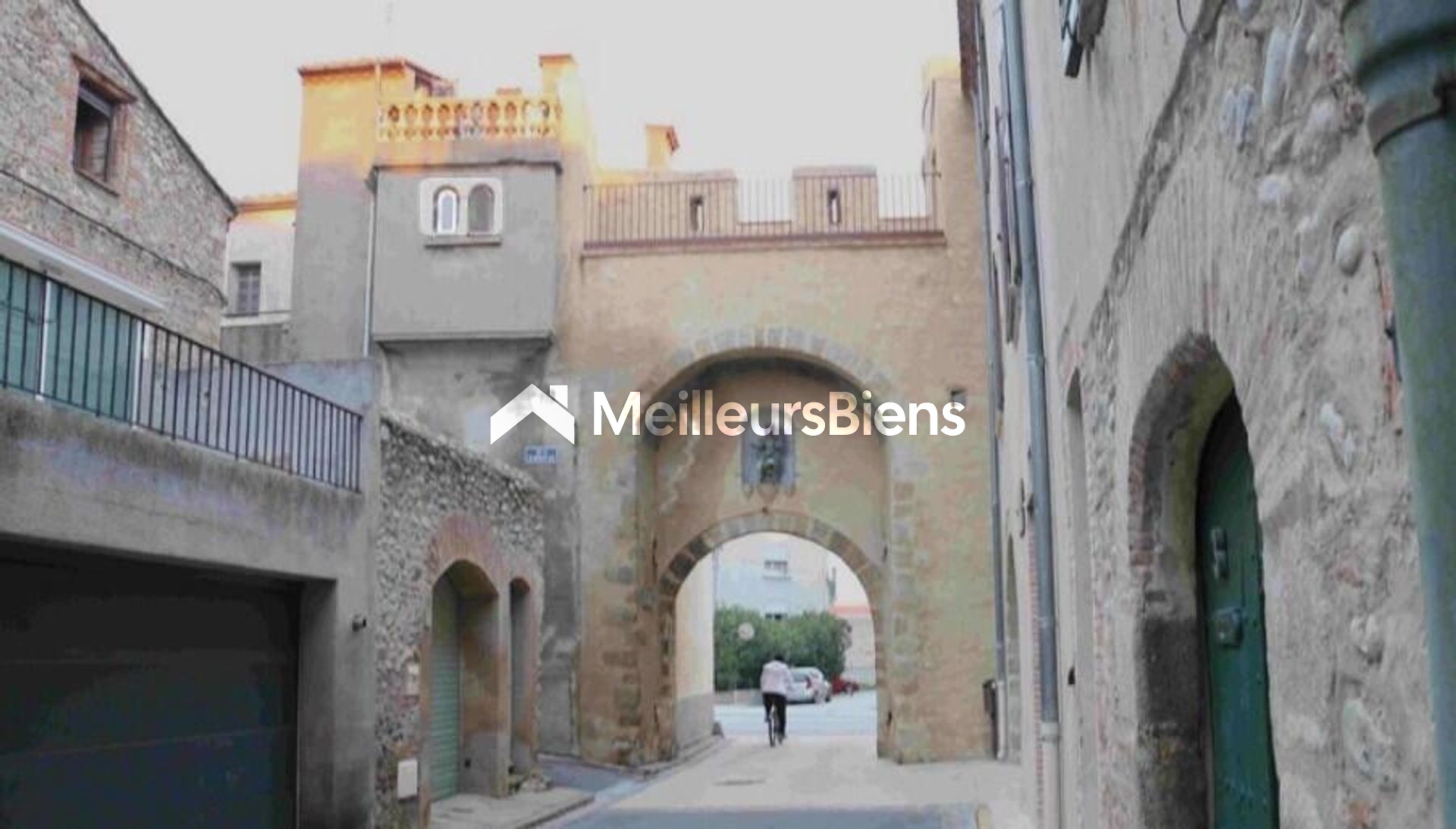 Illes-Sur-Têt Maison de village avec studio au rez de chaussée 98 m2