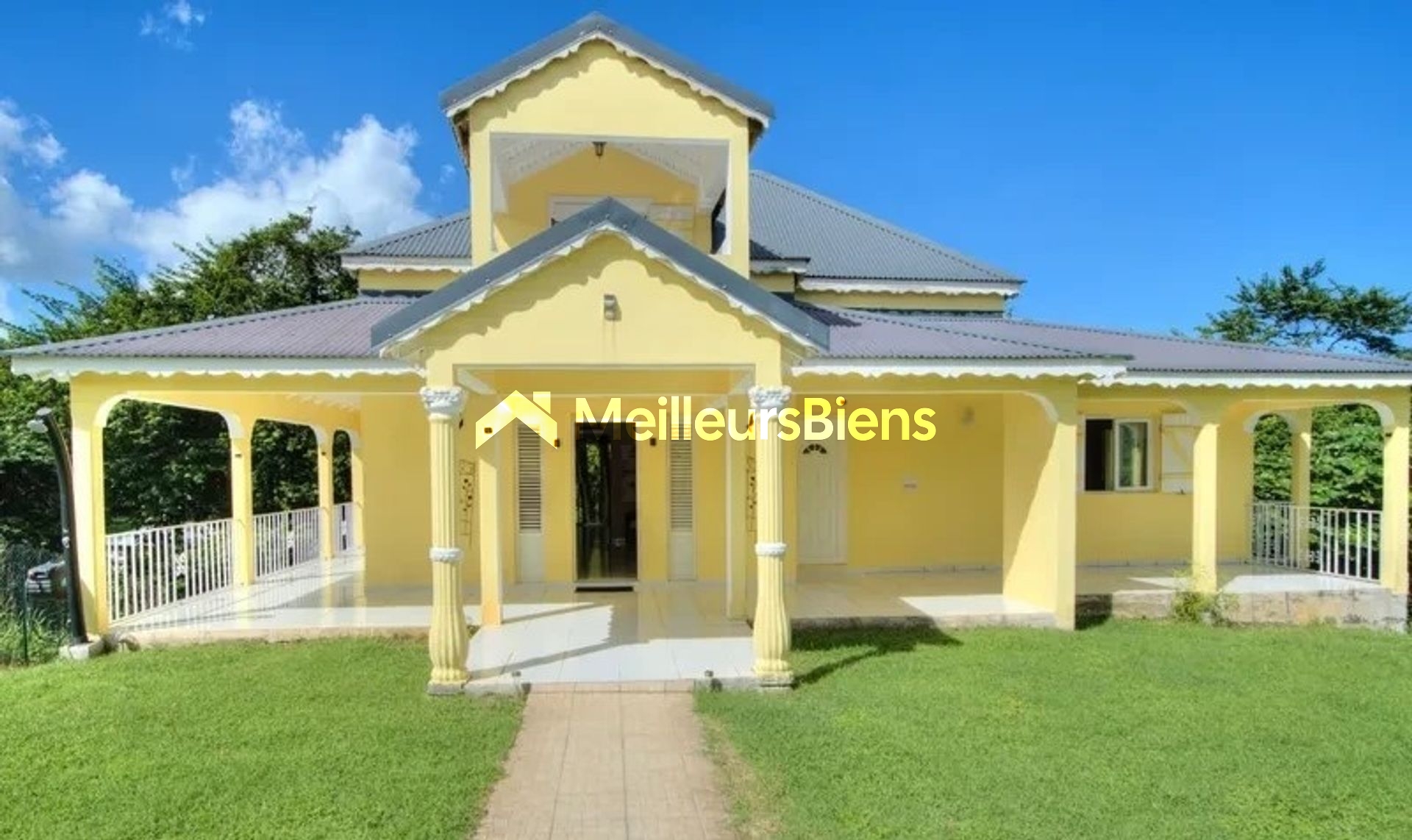 Villa 4 chambres sur 1027m² au calme
