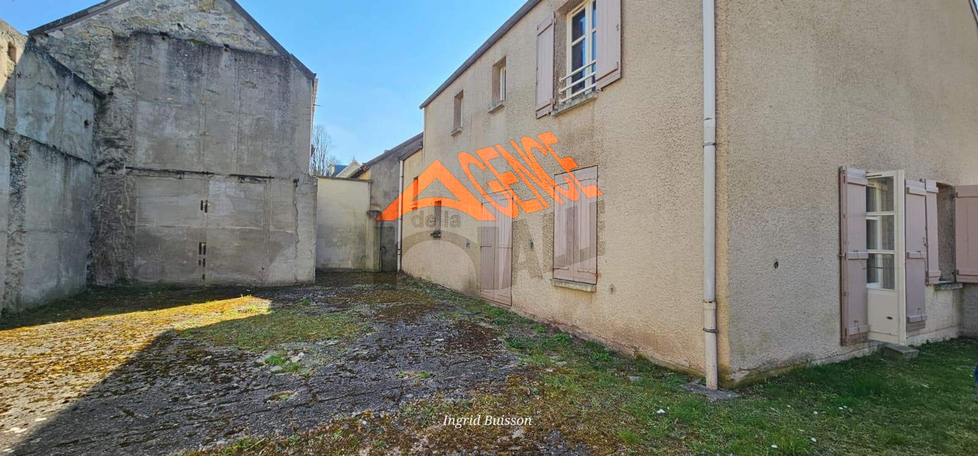 IMMEUBLE AU COEUR DE VILLE