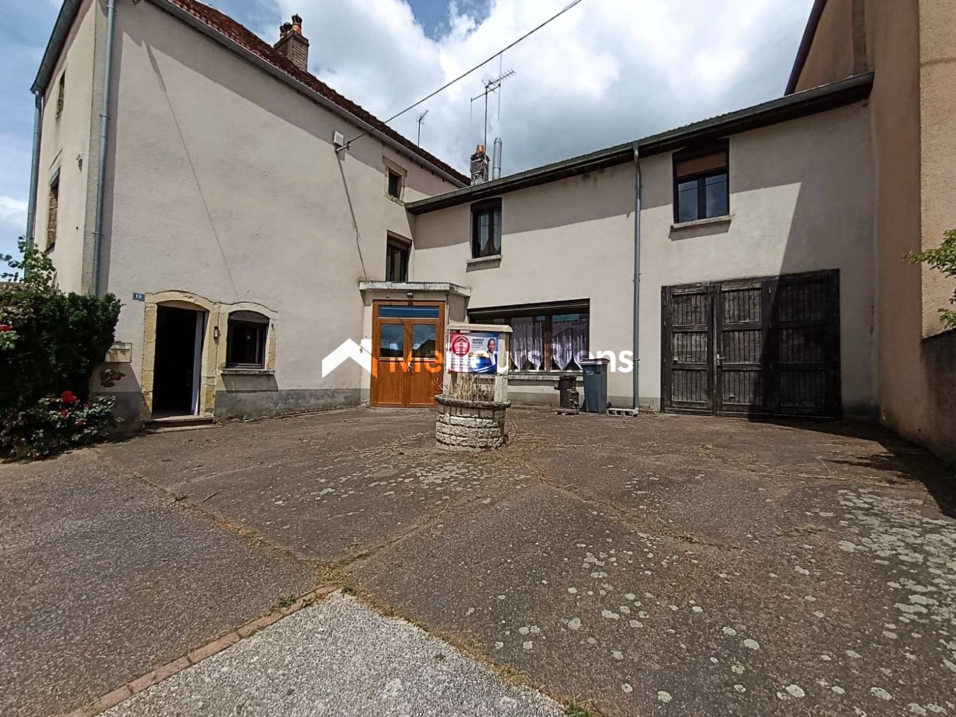 Maison à Baulay 5 pièces, chauffage fioul bois et pompe à chaleur