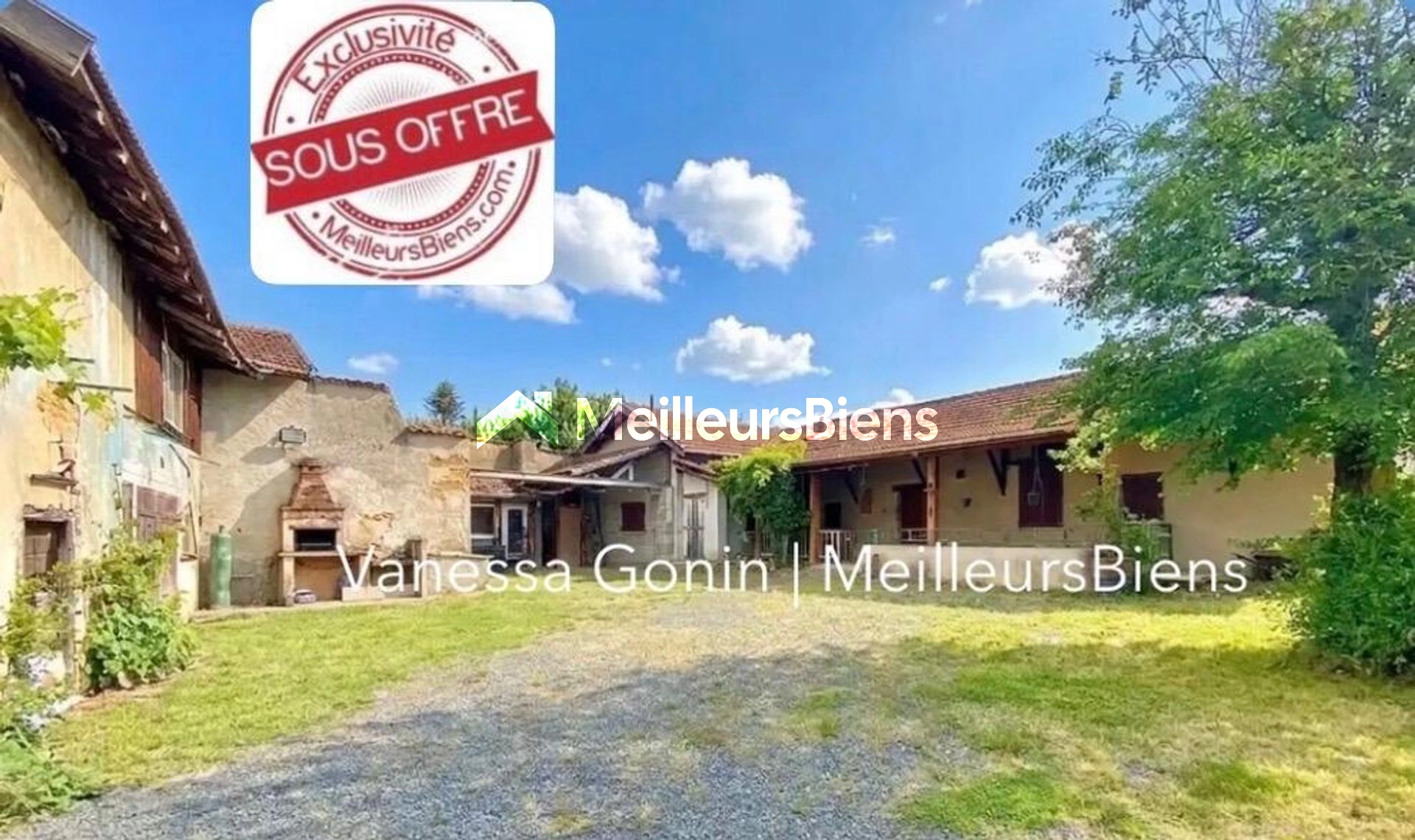 Ancien corps de ferme à fort potentiel sur 1 545 m² à Baneins