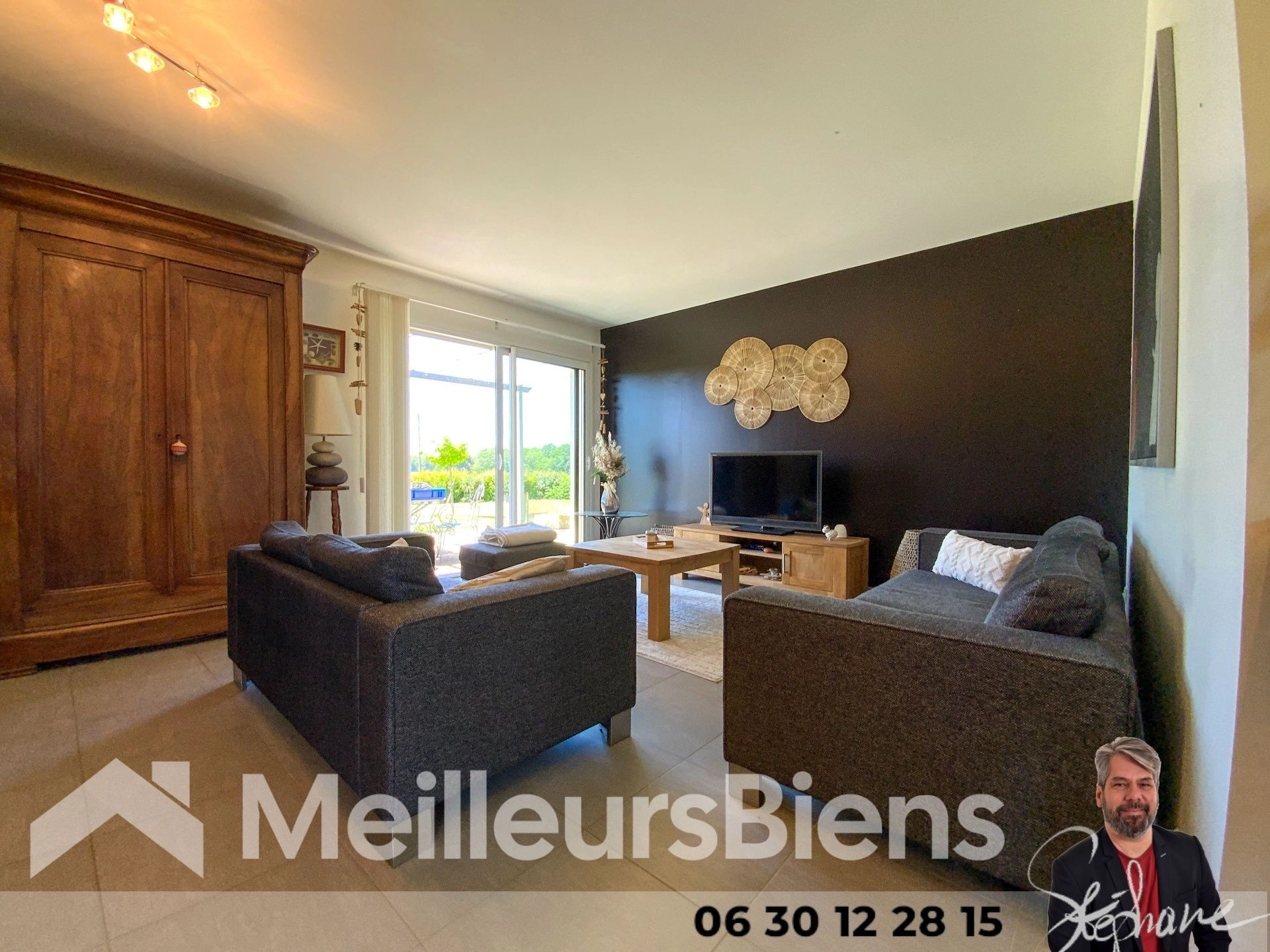Ozillac 17500 maison 4 chambres avec garage et terrain