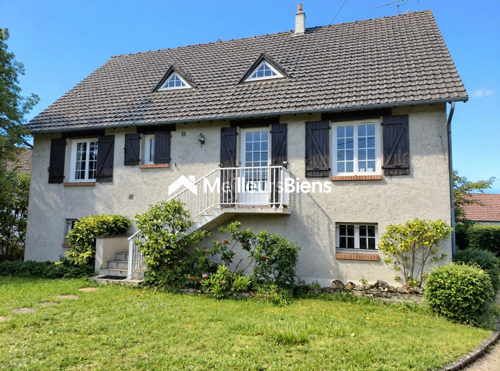 Maison individuelle 141 m² sur sous-sol, terrain de 1013 m²
