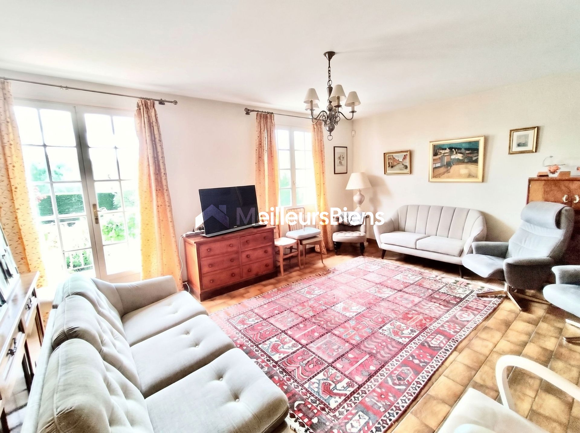 Maison individuelle 141 m² sur sous-sol, terrain de 1013 m²