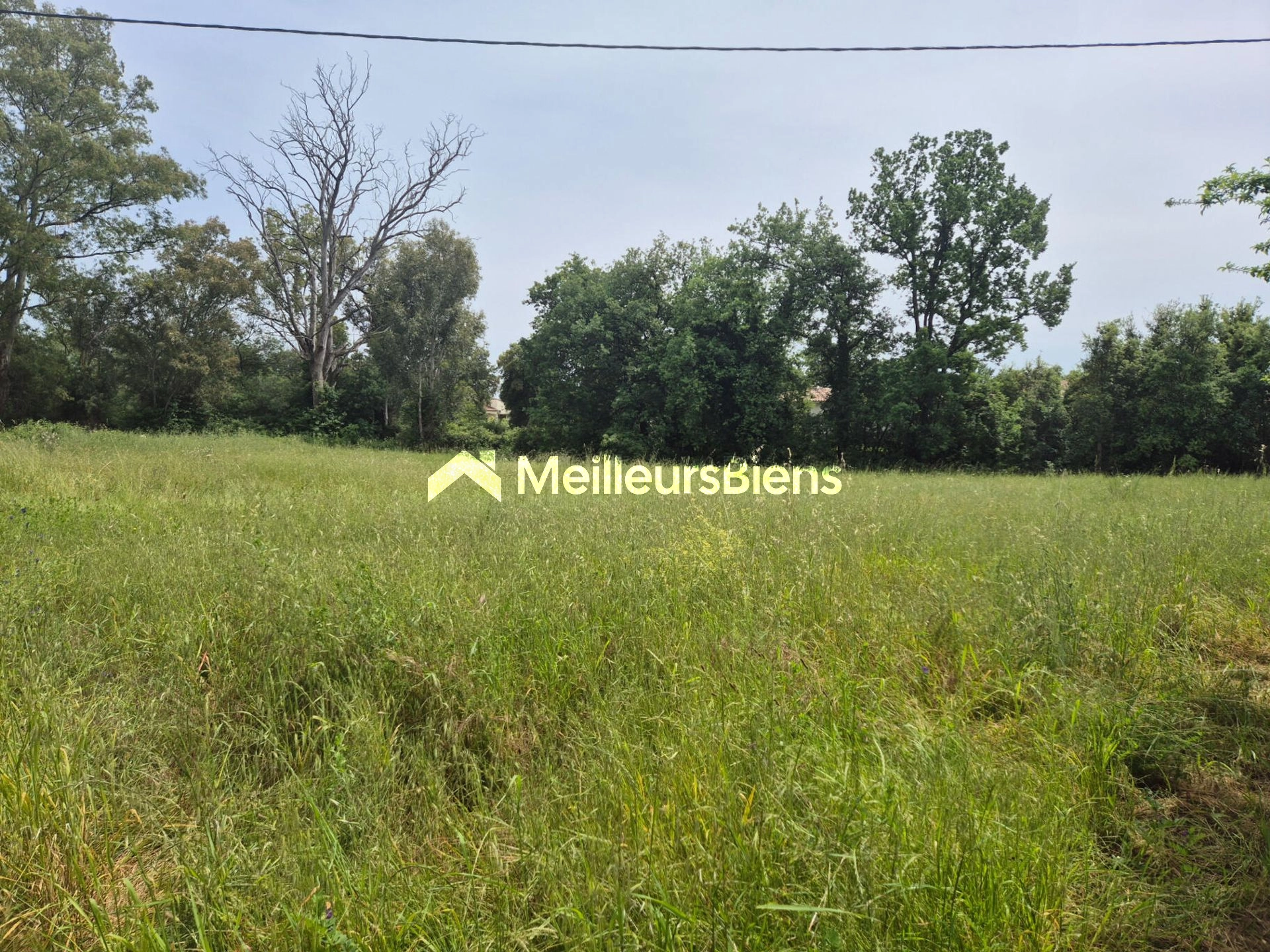 Très beau terrain constructible d'environ 1700m2 - Morta