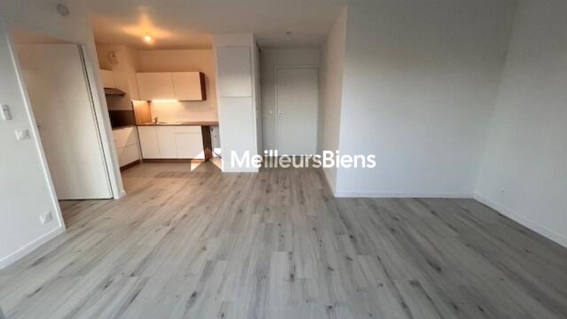 Chartres 2 pièces de 43,83 m² avec balcon et parking sous-sol