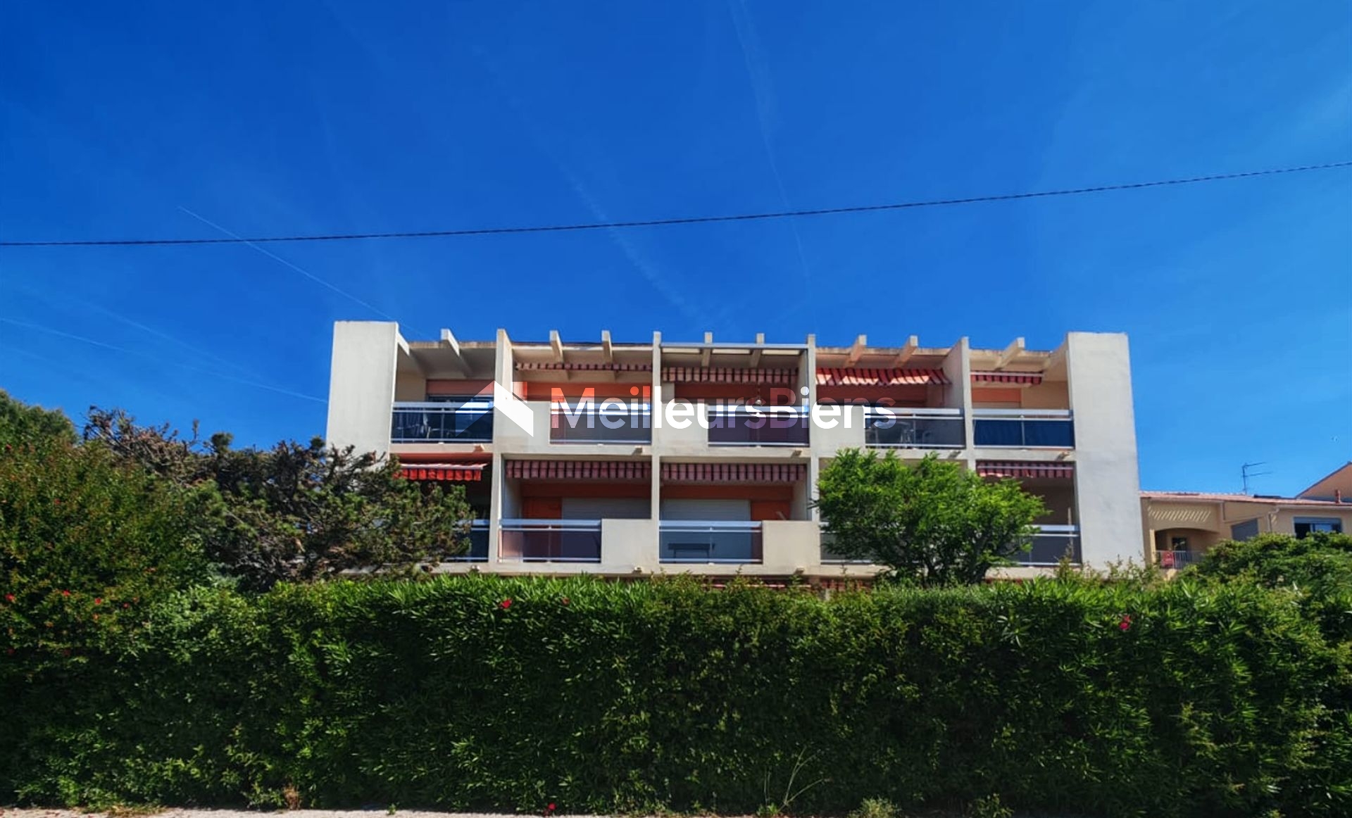 Bandol studio de 23,7 m² avec terrasse sud et parking privé
