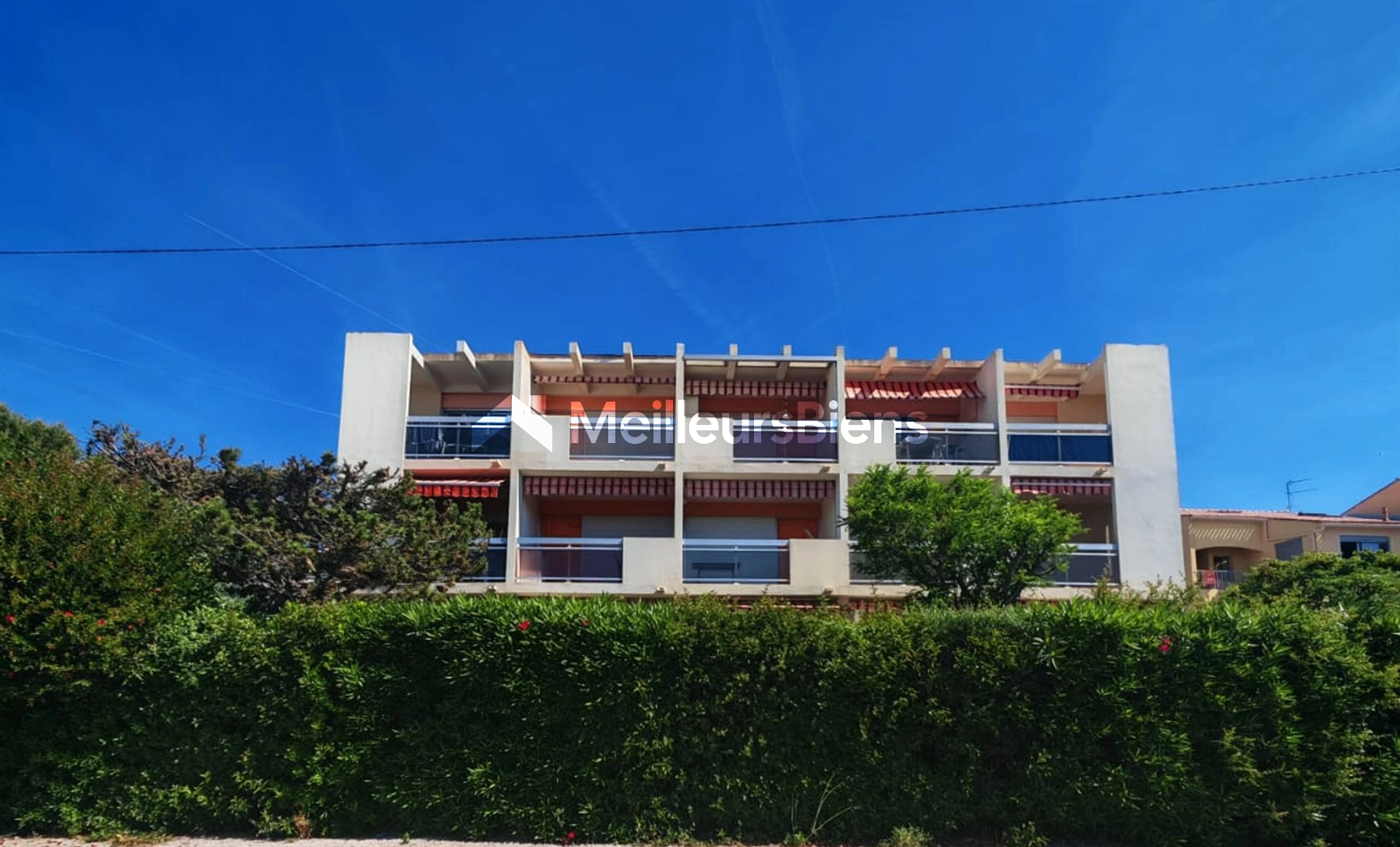 Bandol studio de 23,7 m² avec terrasse sud et parking privé