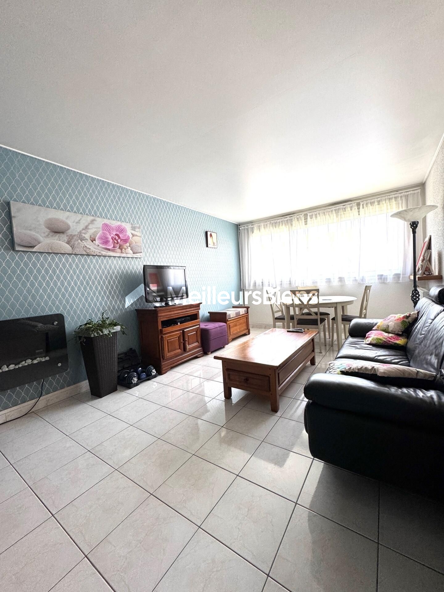 Gagny Appartement F3 Dernier étage + Pkg!