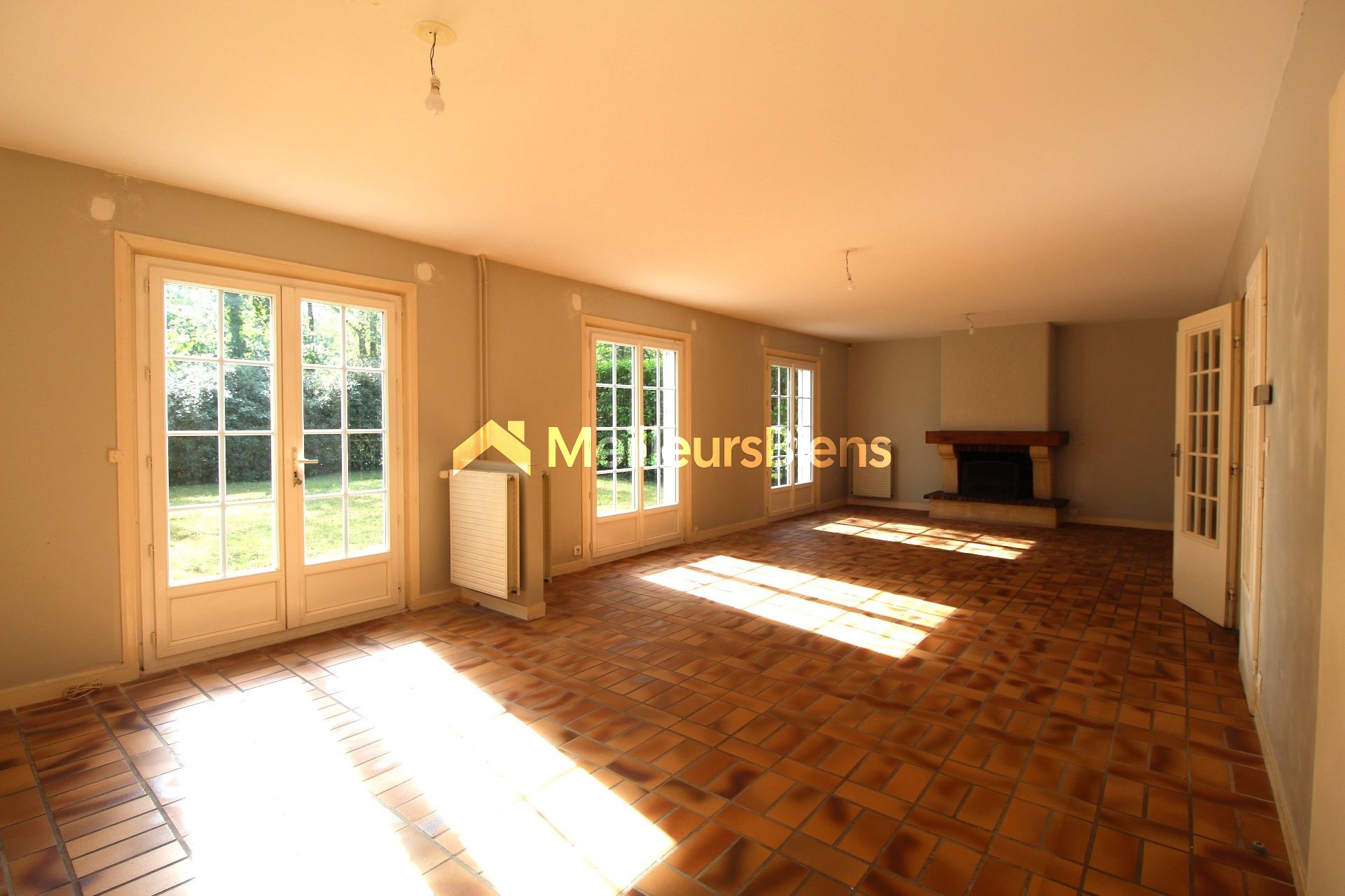 Maison 143 m² Orléans Sud, 6 pièces, 4 chambres sur 840 m²