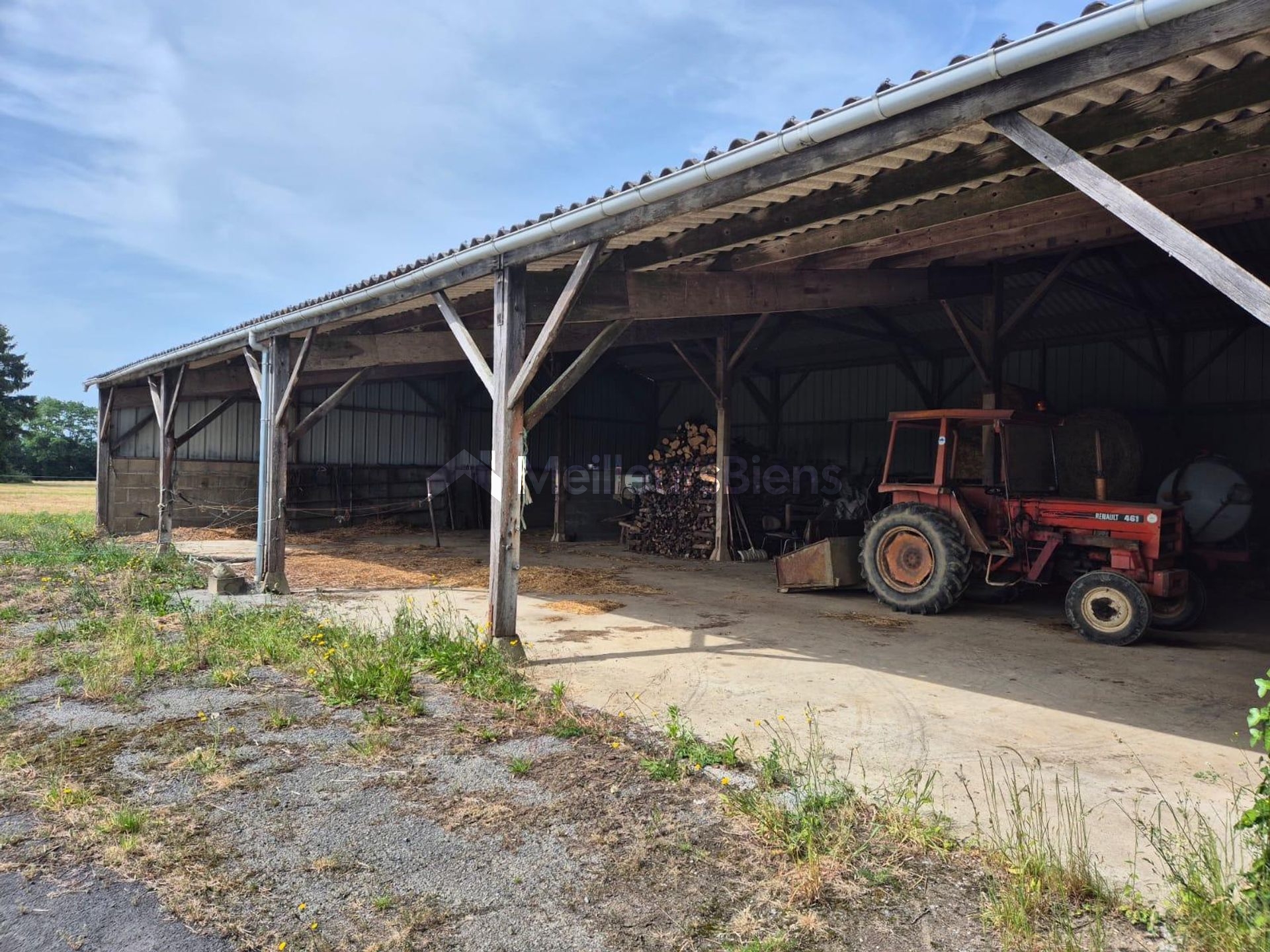 Hangar 450m²
