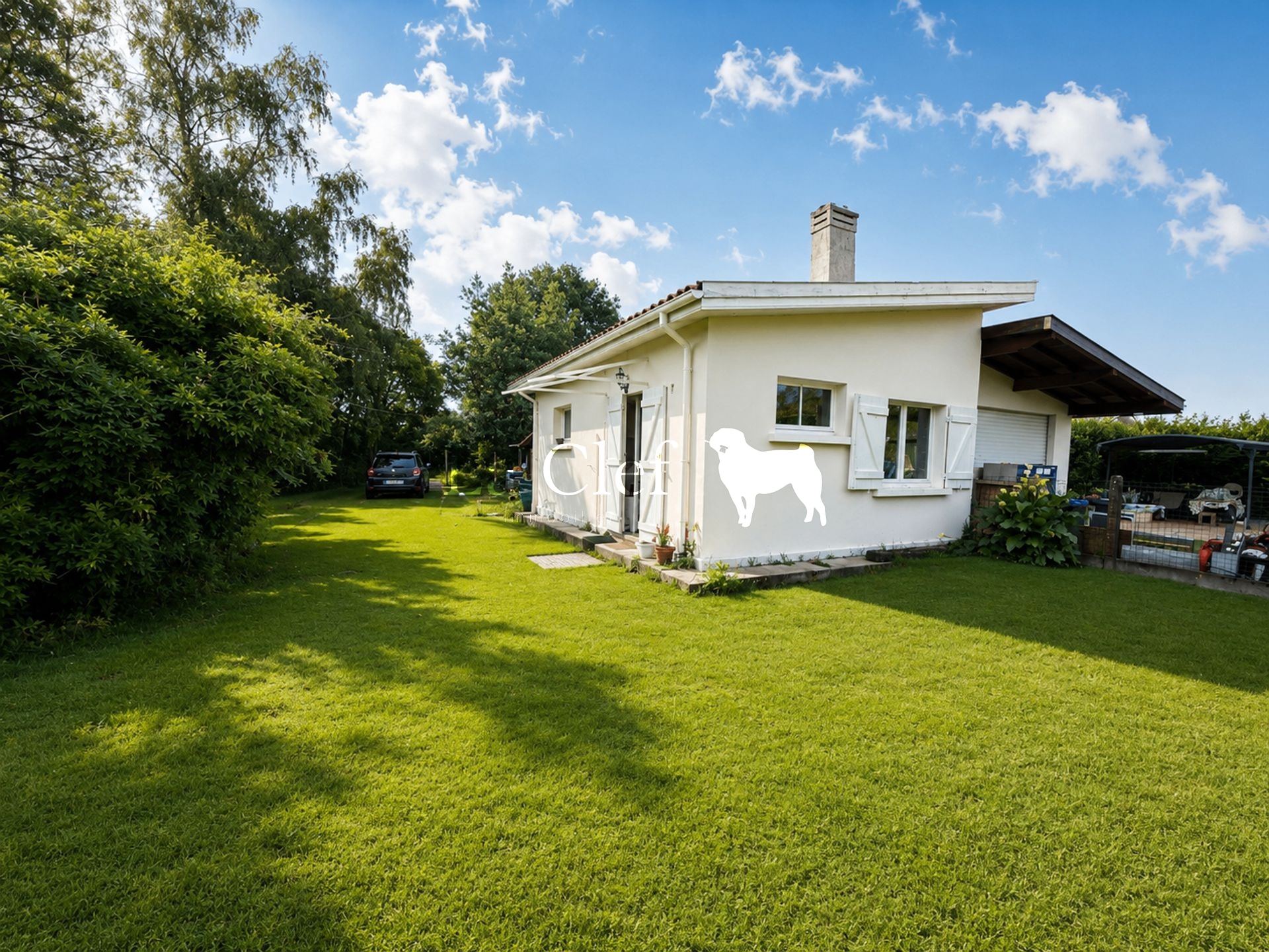 BIGANOS MAISON A ETAGE 133M² GARAGE 47M² DEPENDANCE 32 M² TERRAIN 1500M²