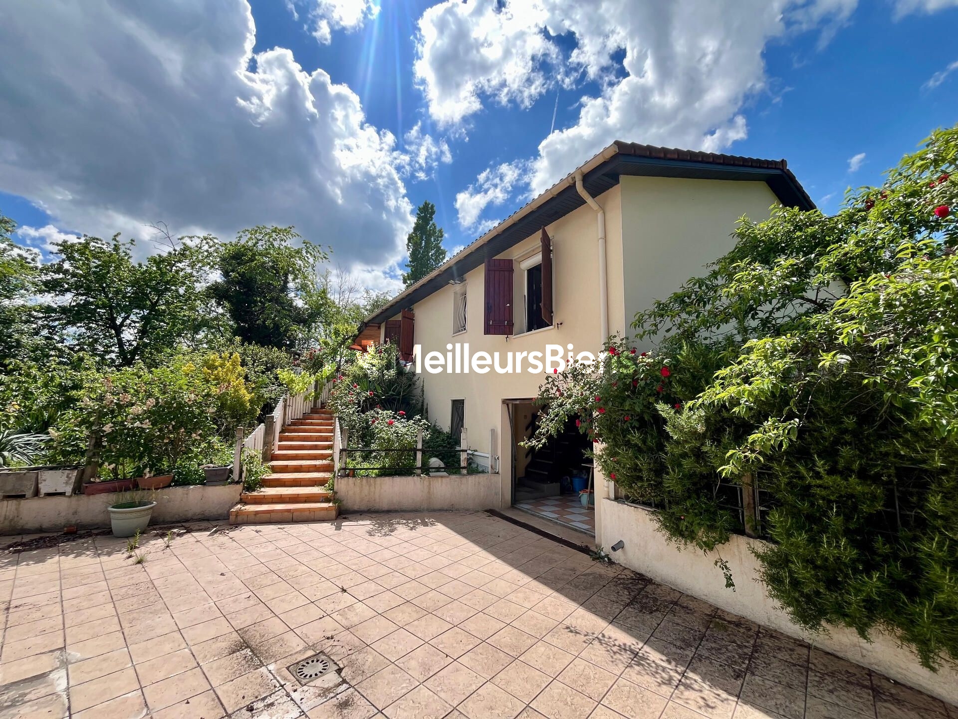 Villa 85 m² habitables sur 575m de terrain au calme