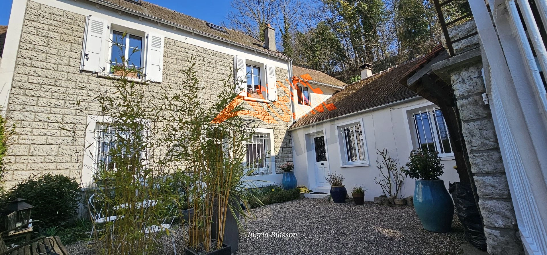 Très jolie maison familiale avec beaucoup de charme