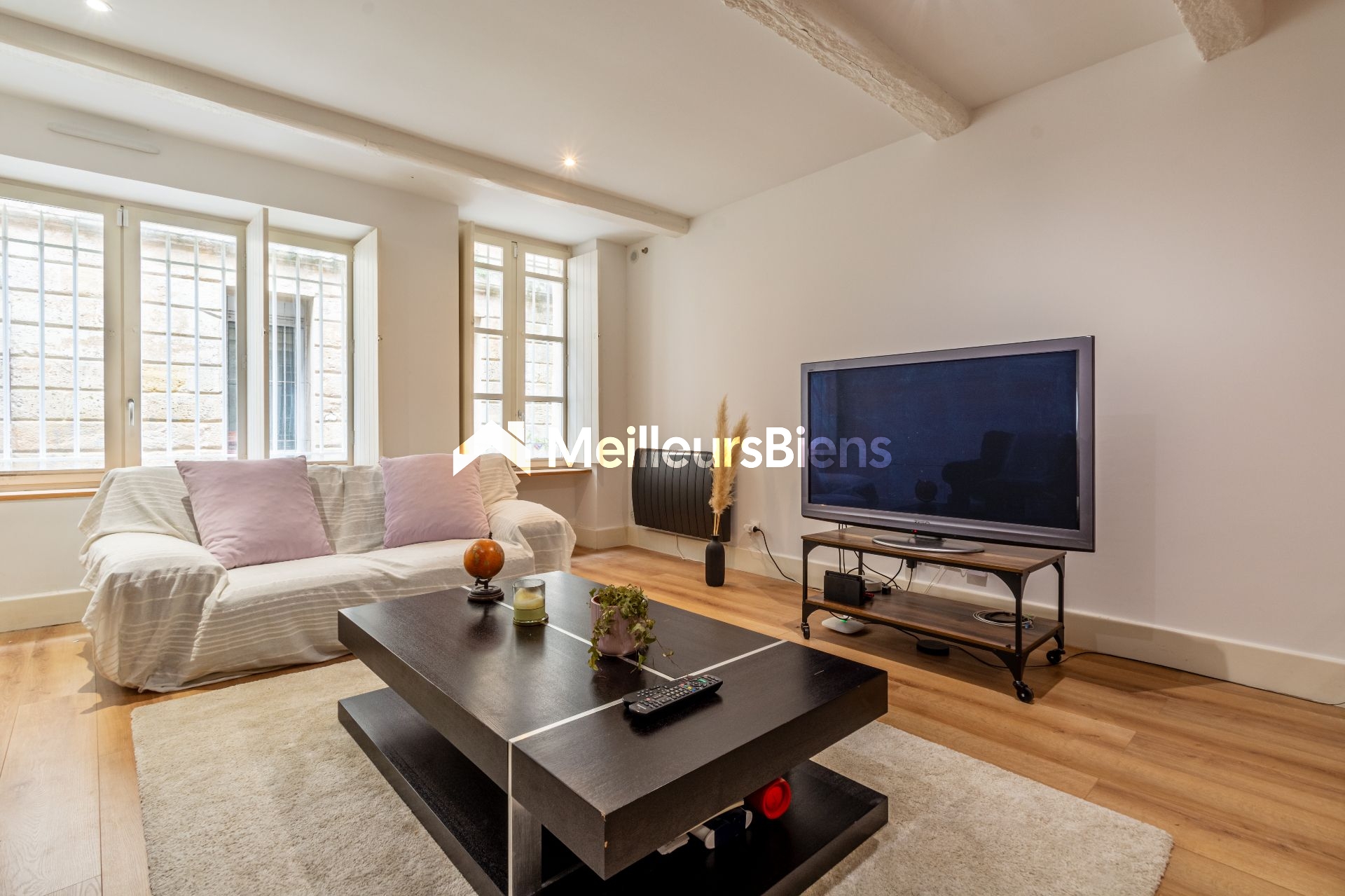 À vendre – Loft T2 de 74,61 m² Carrez avec place de parking – Usage mixte habitation/bureau – Bordeaux Saint-Michel