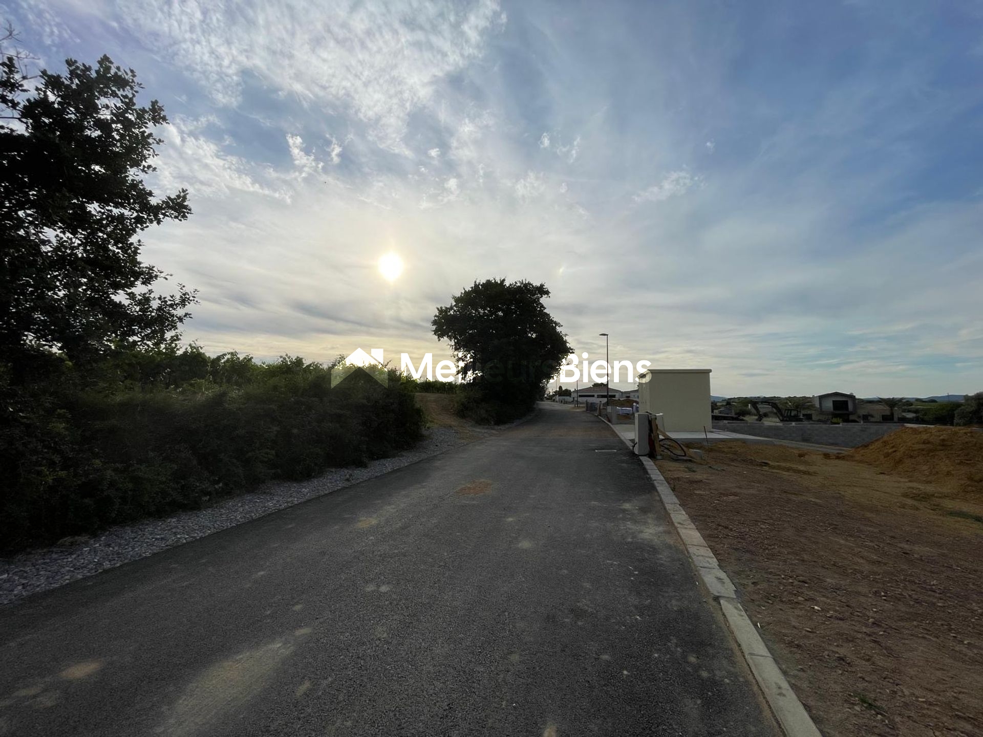Terrain viabilisé de 538 m² à Espondeilhan, prêt à construire