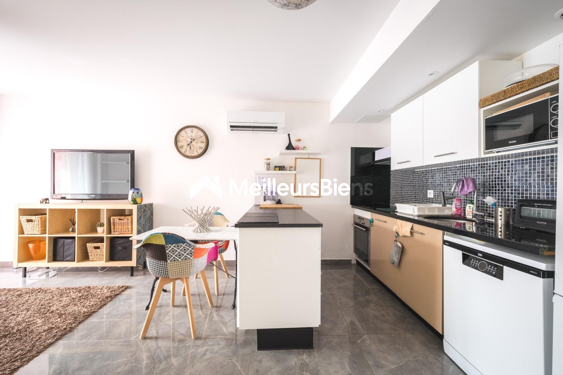 LOCATION APPARTEMENT T3 ( balcon et place de parking)