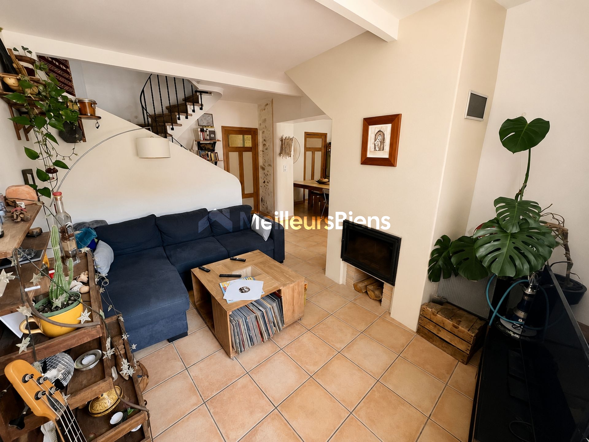 Maison de village de type T4/T5 155 m2, avec petite cour extérieure