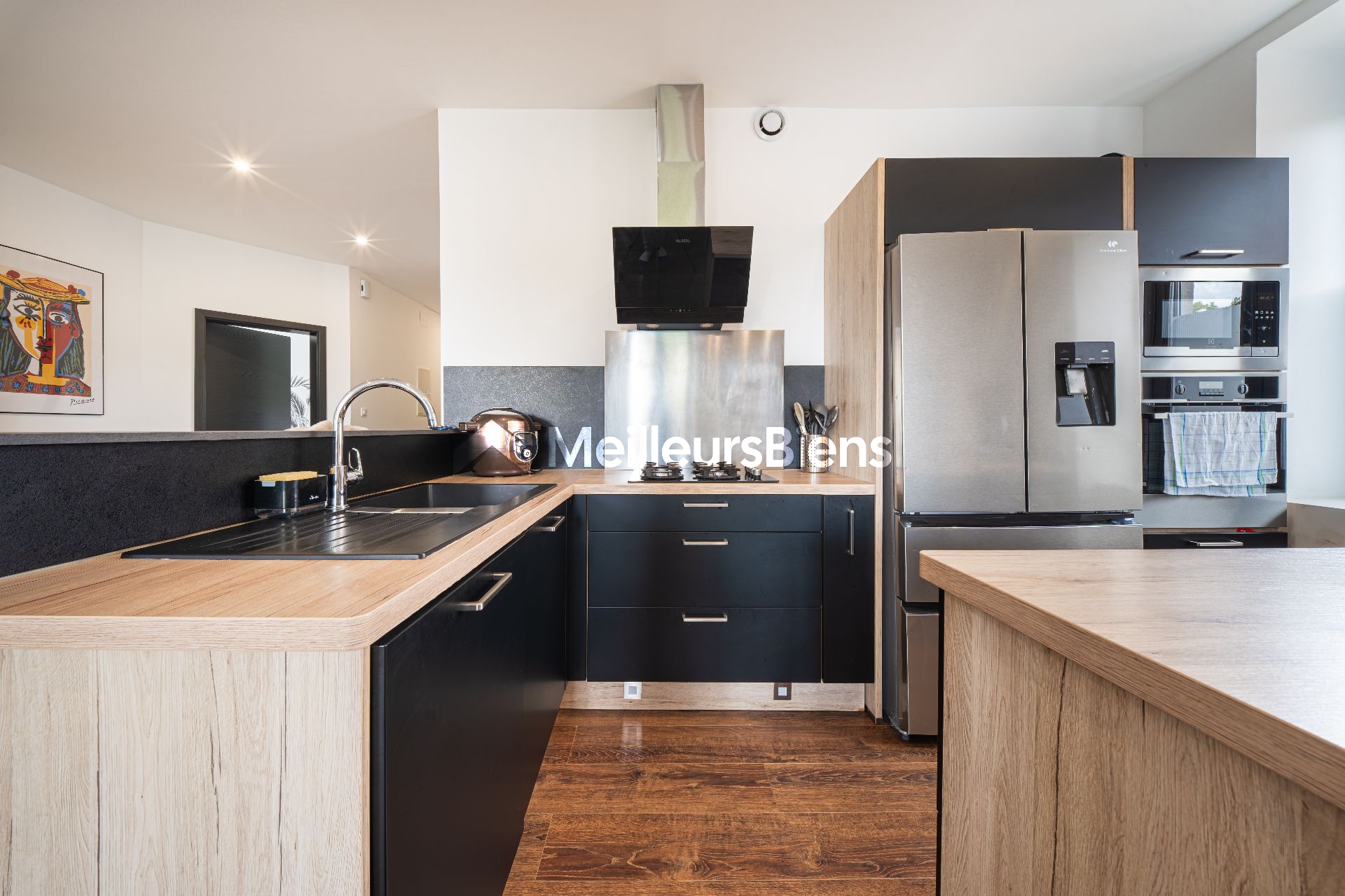 Appartement rénové 120m² 3 chambres garage