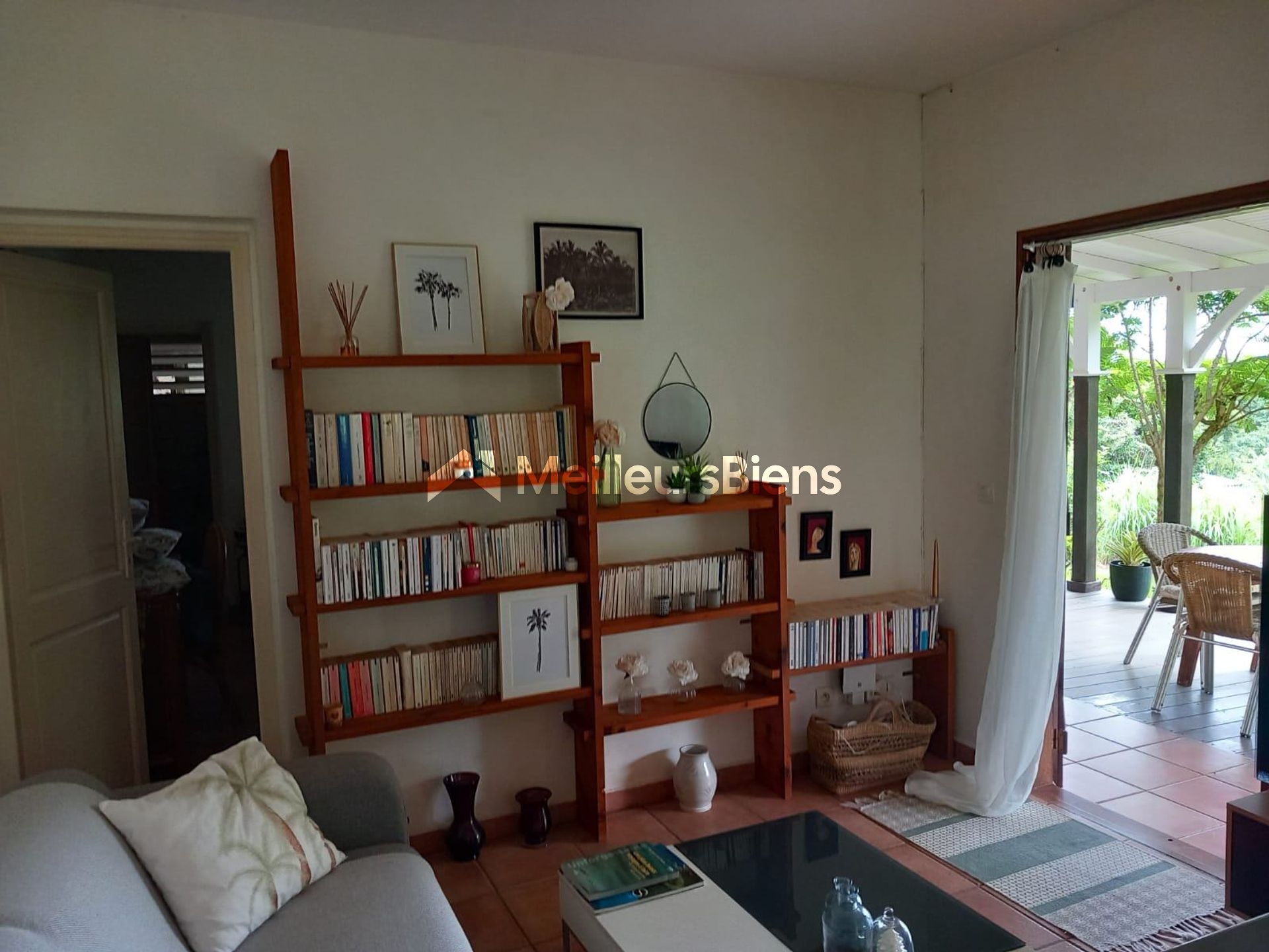 DESHAIES-Maya: Bas de Villa en rez de jardin T3