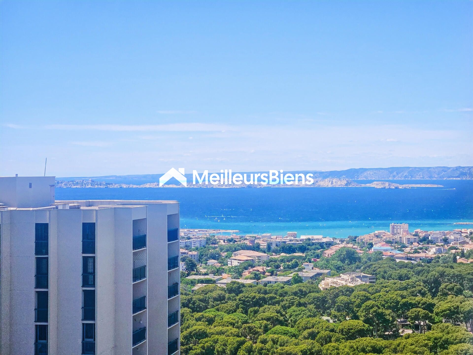T3 de 78 m² dernier étage, balcon et cave dans le 8e à Marseille
