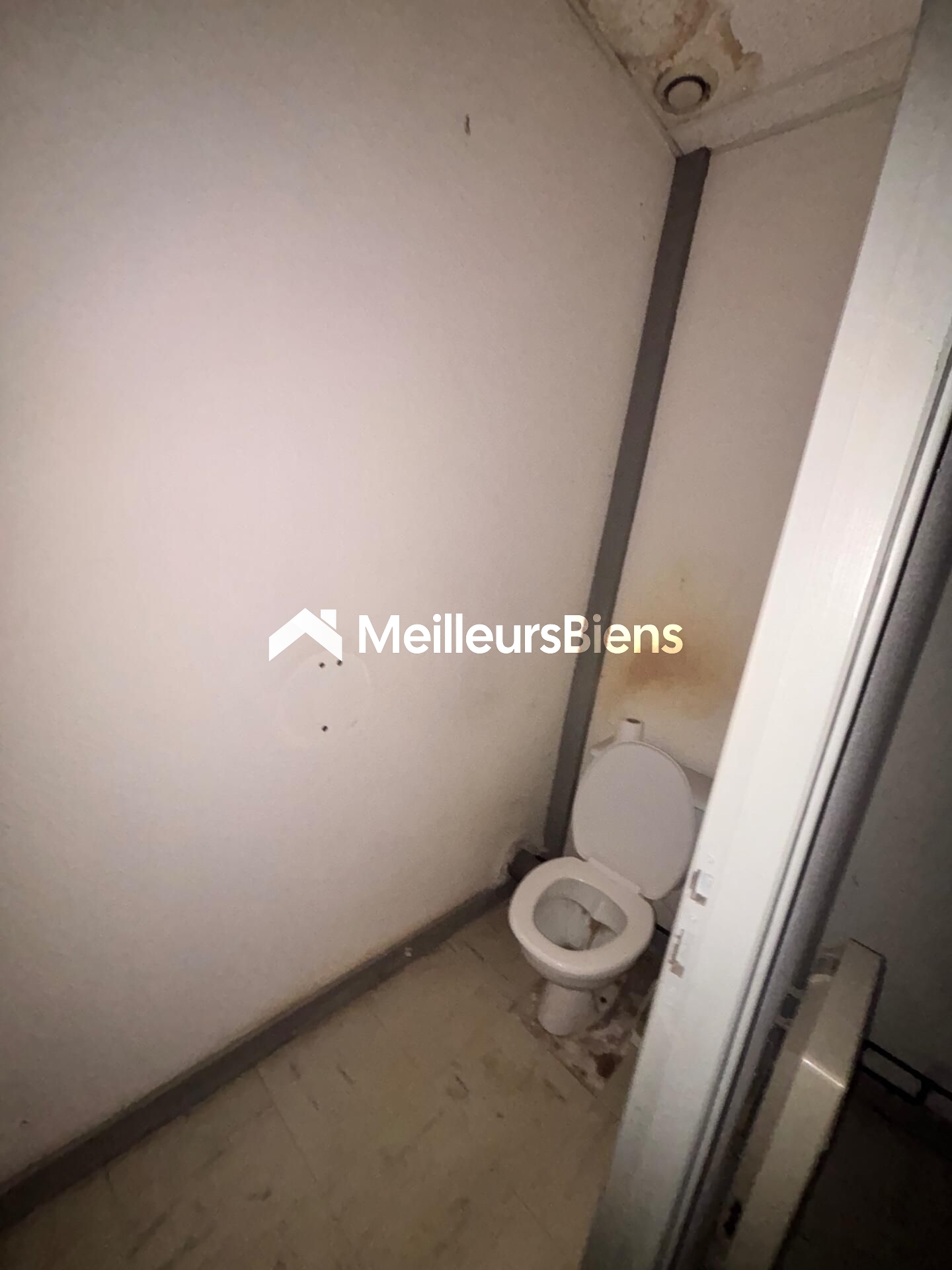 Marnay 70150 : local commercial de 120 m² idéal investisseur / professionnel