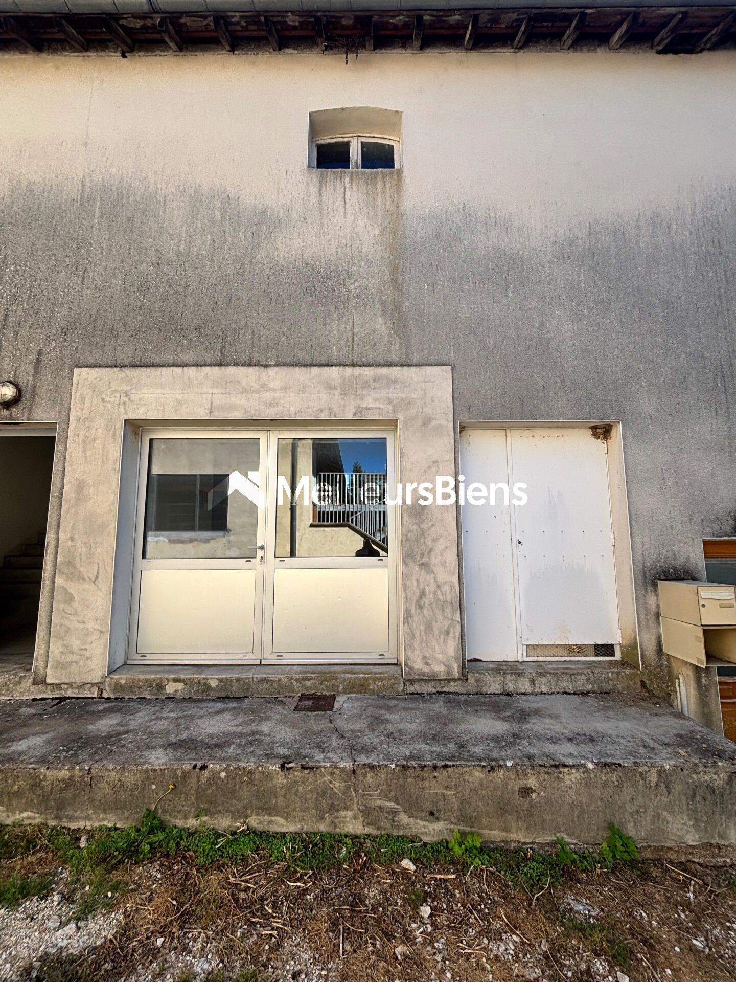 Marnay 70150 : local commercial de 120 m² idéal investisseur / professionnel