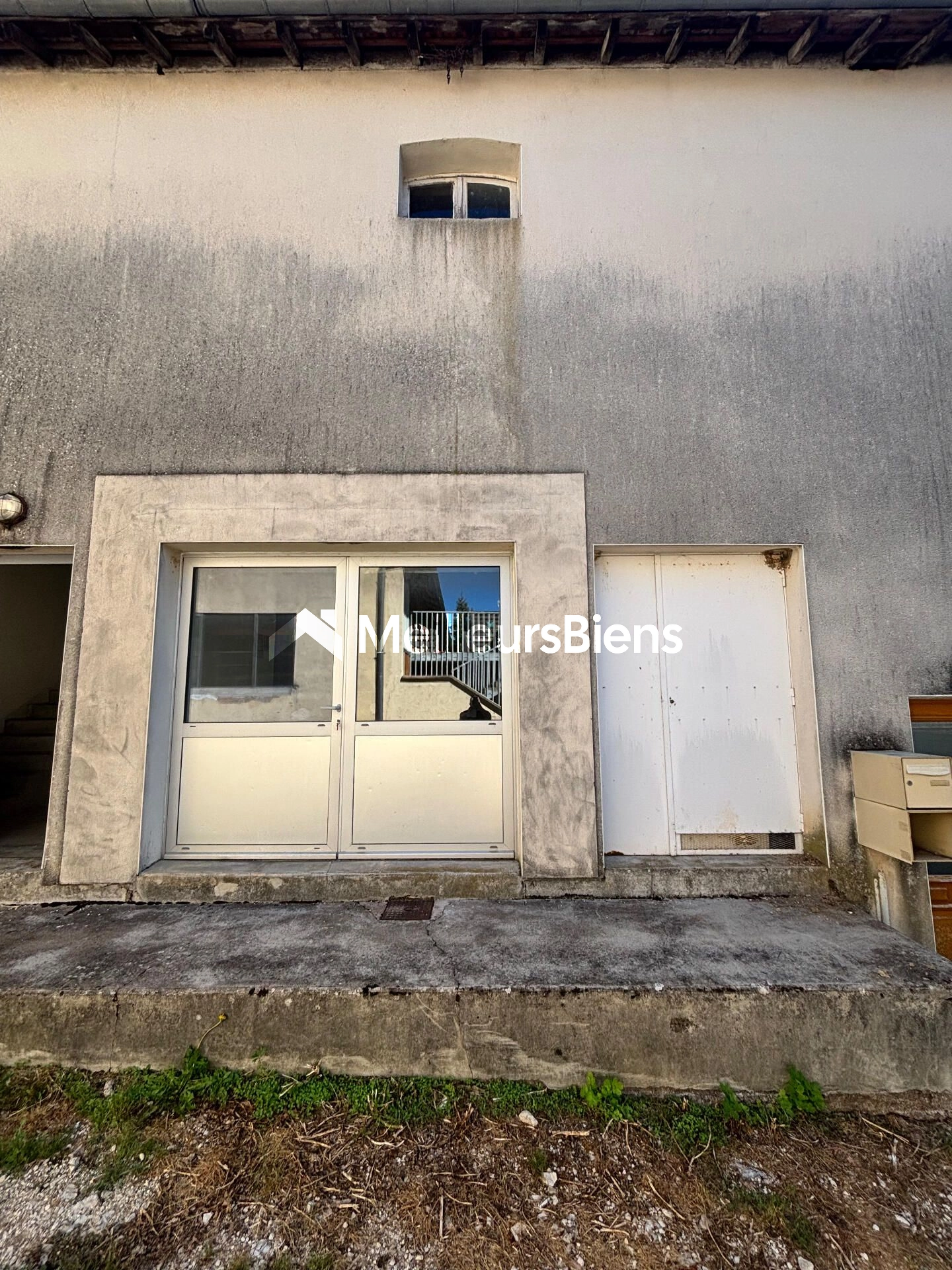 Marnay 70150 : local commercial de 120 m² idéal investisseur / professionnel