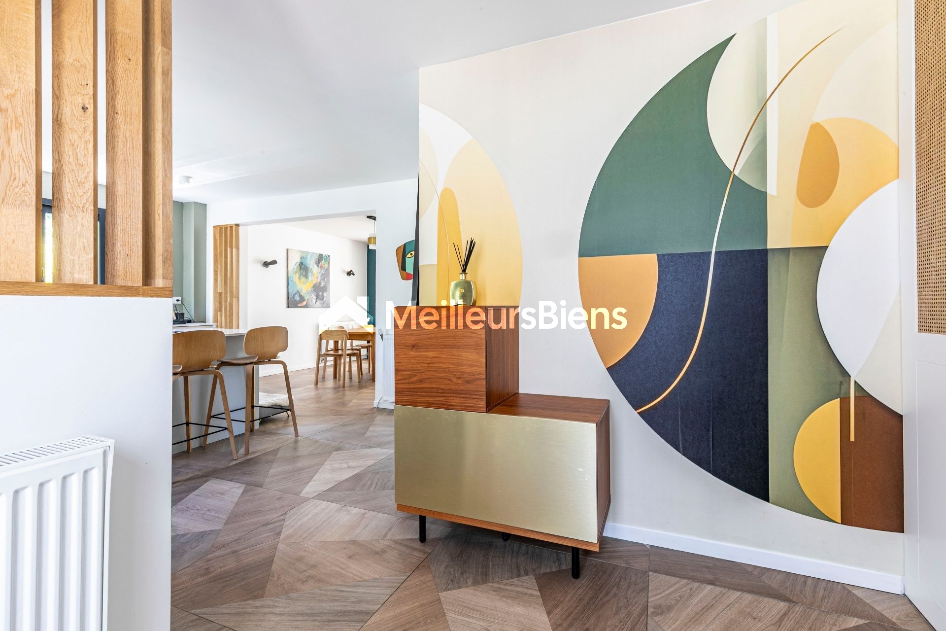 RUEIL-MALMAISON - QUARTIER BUZENVAL - MAISON  7 PIECES - 5 CHAMBRES - 140 M² - 5 CHAMBRES - TERRAIN 502 M² - SOUS SOL TOTAL 60 M² ENVIRON - 2 GARAGES - 1 PARKING -