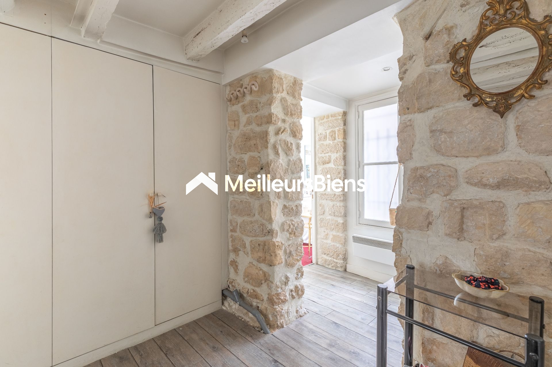 Paris 3e – Cœur du Marais – 59 m² à rénover – Ascenseur – Projet patrimonial