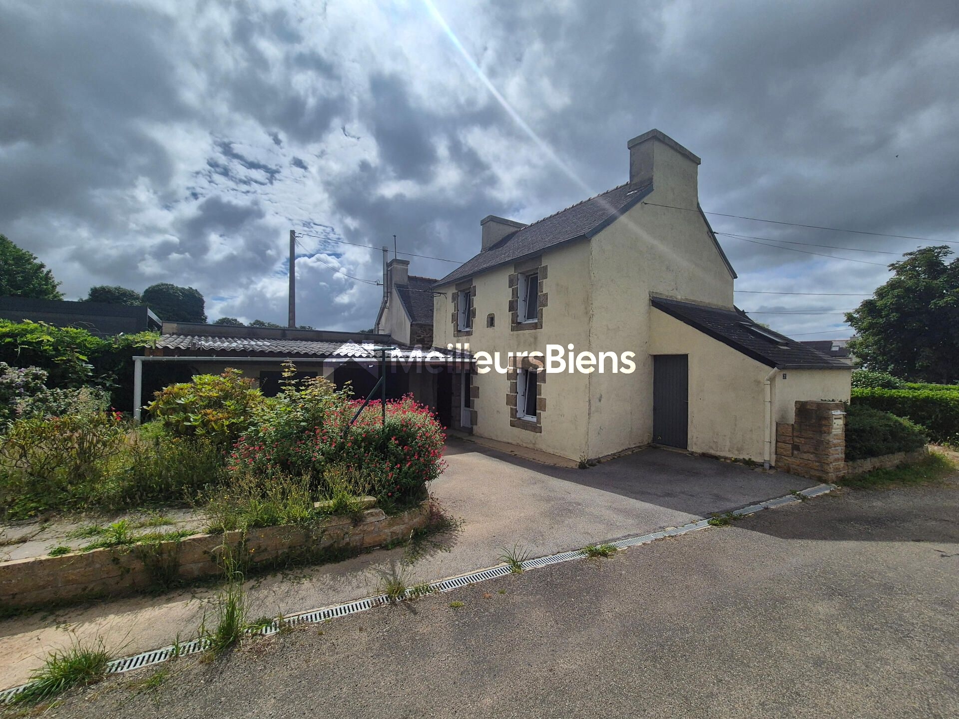 Maison à Plabennec 6 pièces sur terrain de 359 m², idéale famille