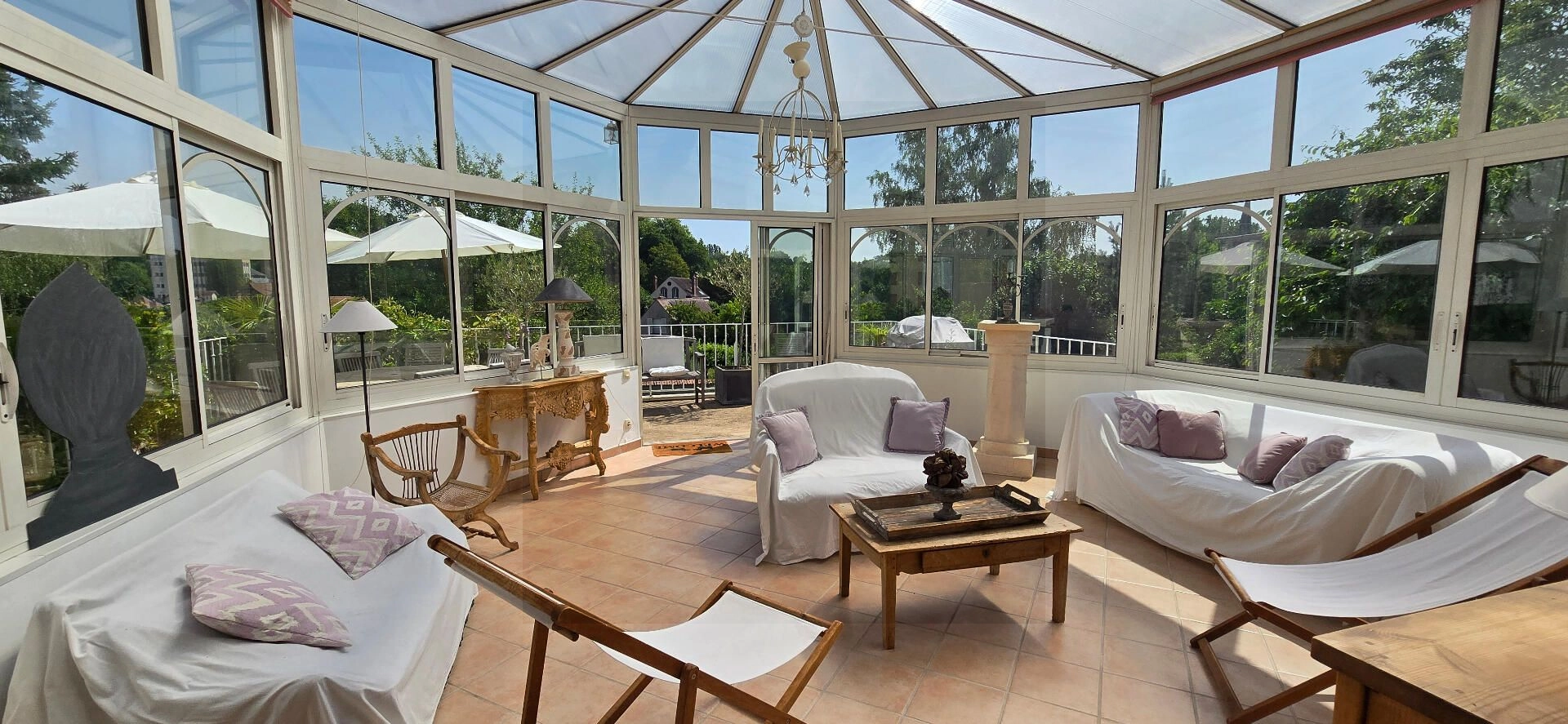 Magnifique maison bourgeoise d'environ 230m² plein coeur de CHARTRES