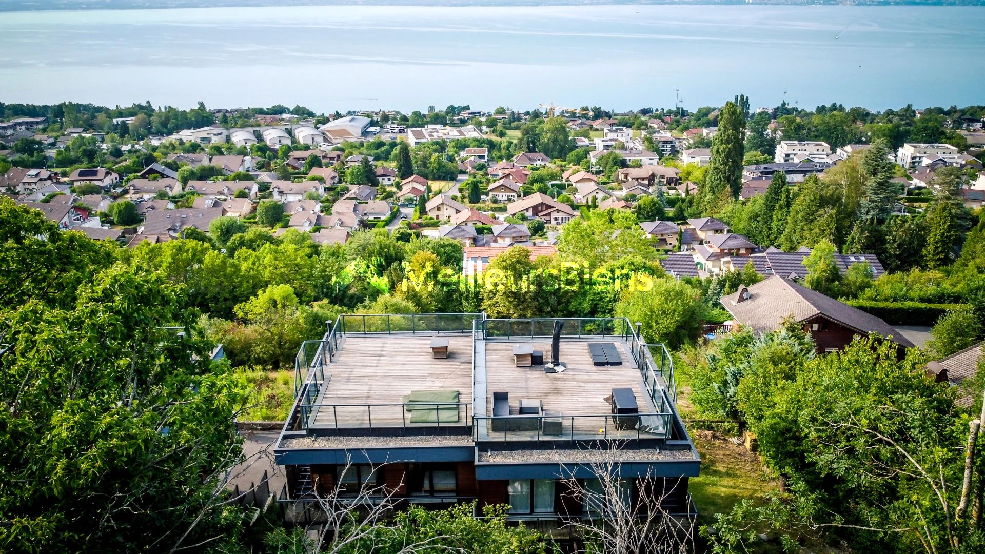 Villa triplex vue plongeante sur le Léman