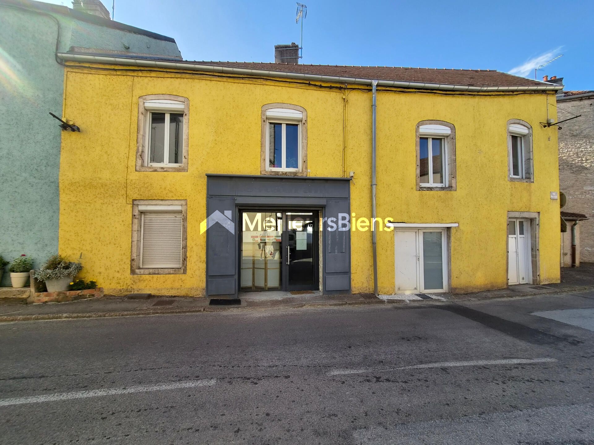 Immeuble 175 m² à Champlitte