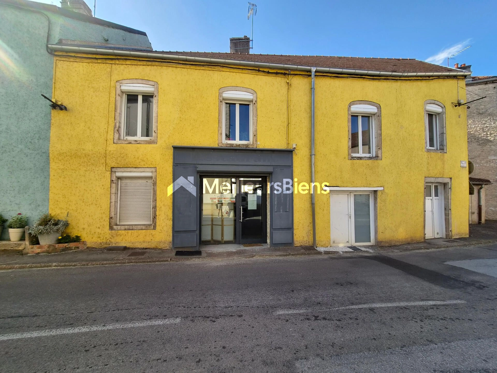 Immeuble 175 m² à Champlitte