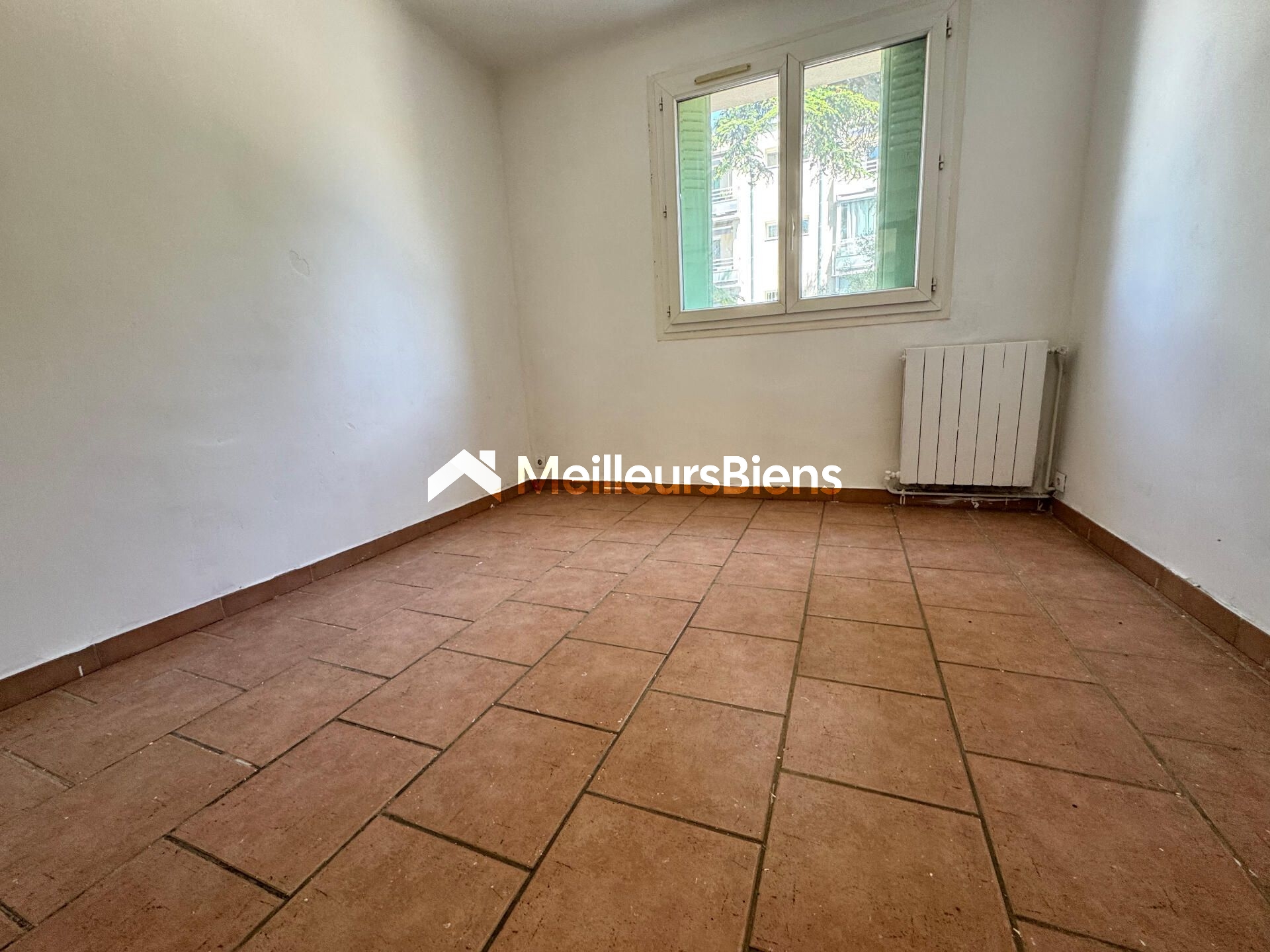 13008 Sainte Anne T3 de  51,71 m2 avec balcon ds copro fermée