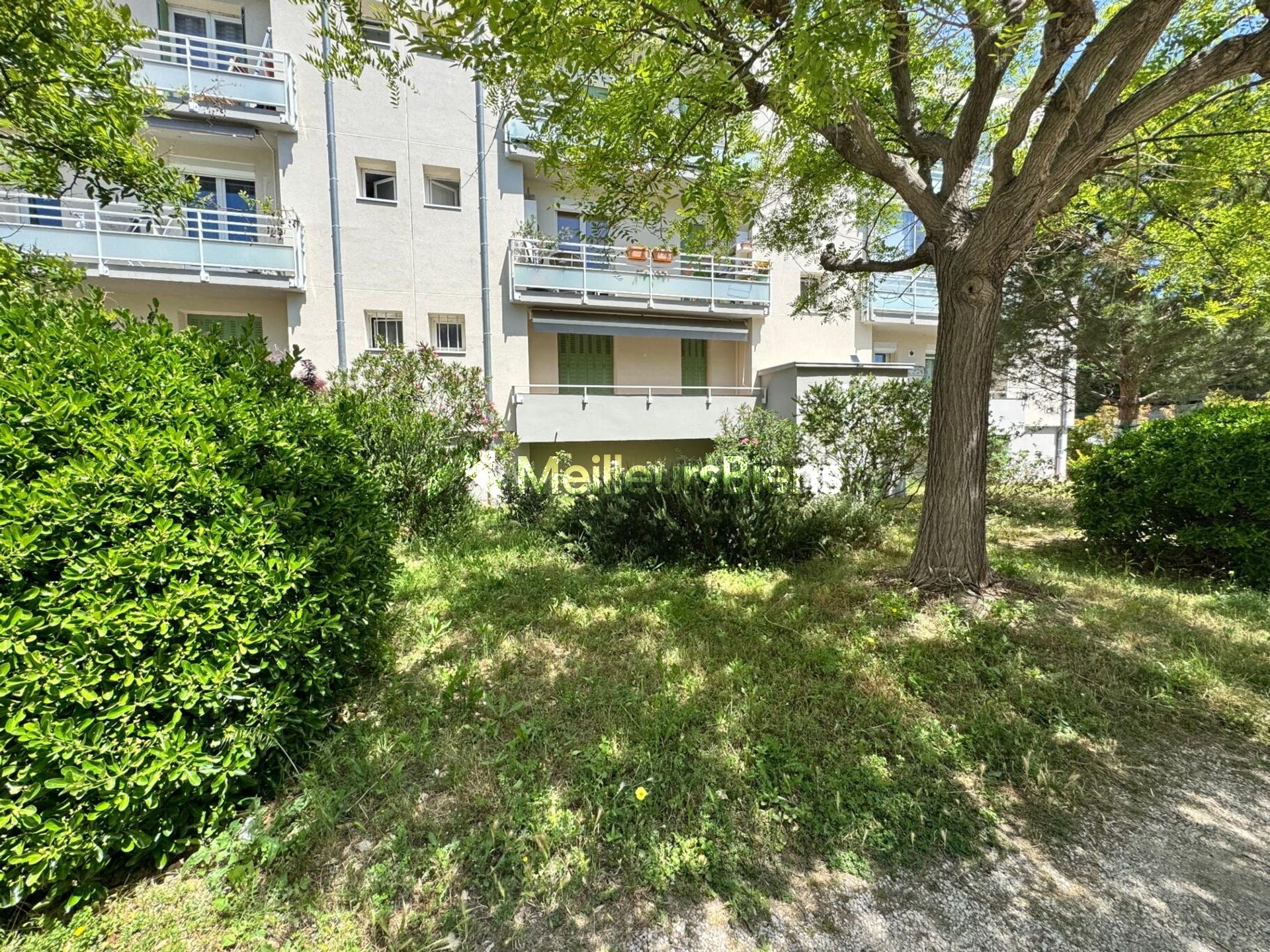 13008 Sainte Anne T3 de  51,71 m2 avec balcon ds copro fermée
