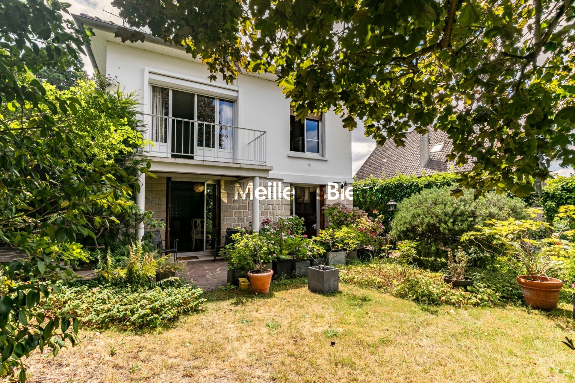 LOUVECIENNES - QUARTIER PLATEAU - MAISON 135 M² - 3 CHAMBRES - TERRAIN 440 M² - TERRASSE - GARAGE - PARKING -