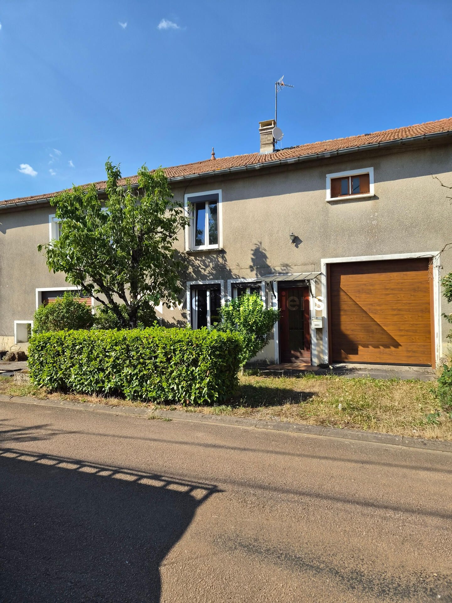 Maison 184 m² à Noyers