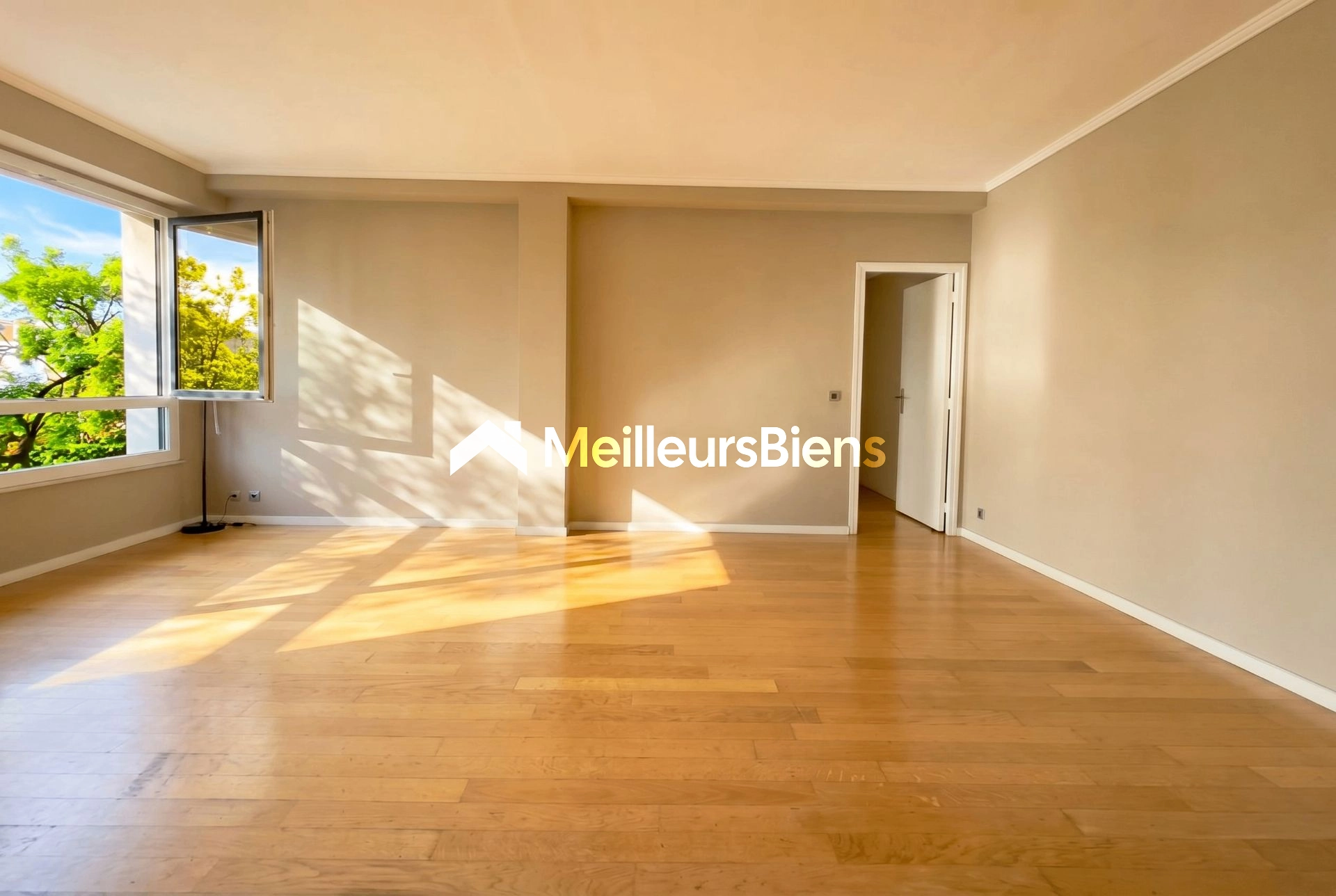 Levallois-Perret 82 m² 4 pièces avec suite parentale et cave