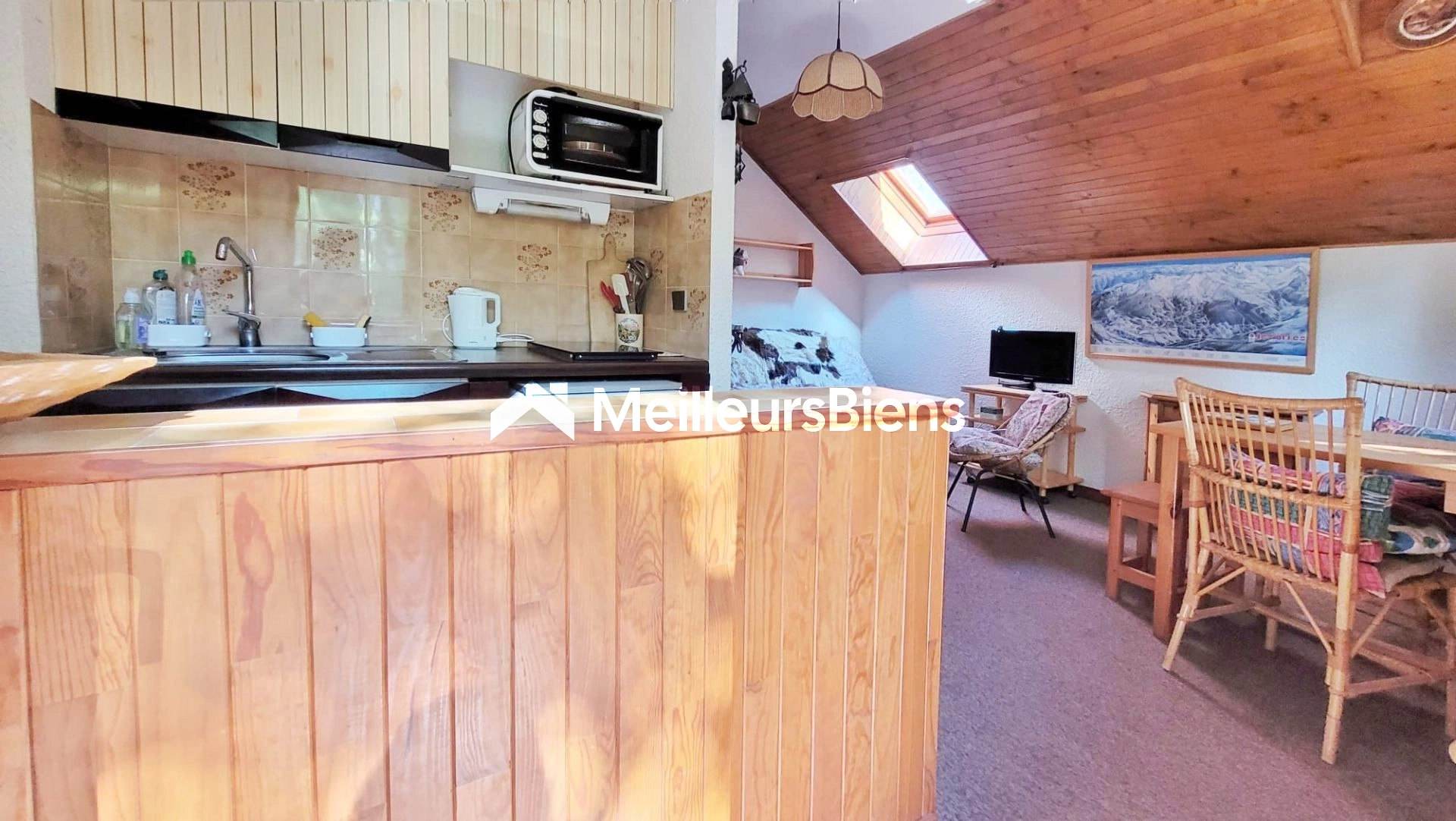 Studio aux Orres 20 m² avec balcon, cave et casier à skis