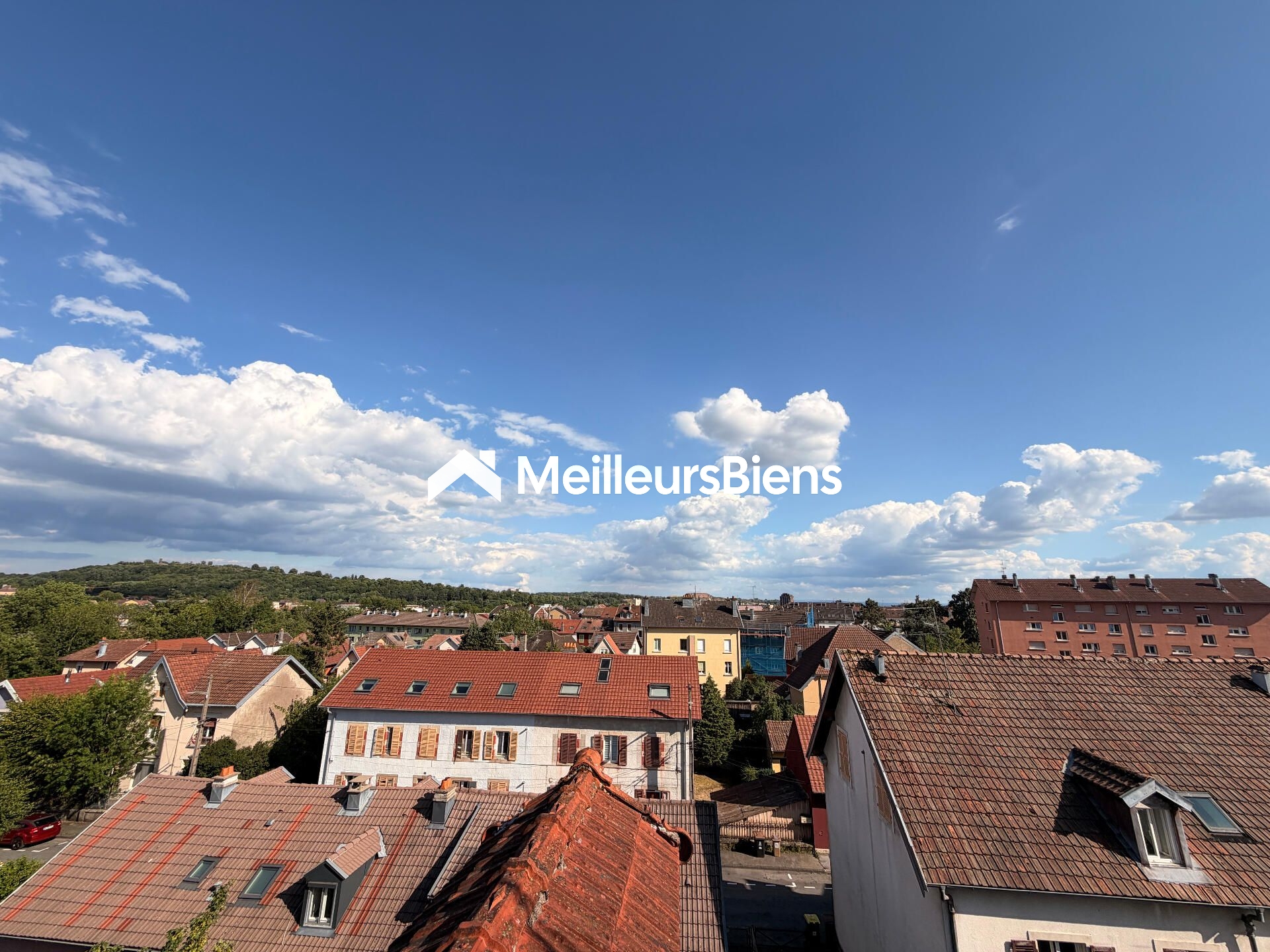 charmant T5 pièces à Belfort - 78 m² - 3 chambres - dernier étage