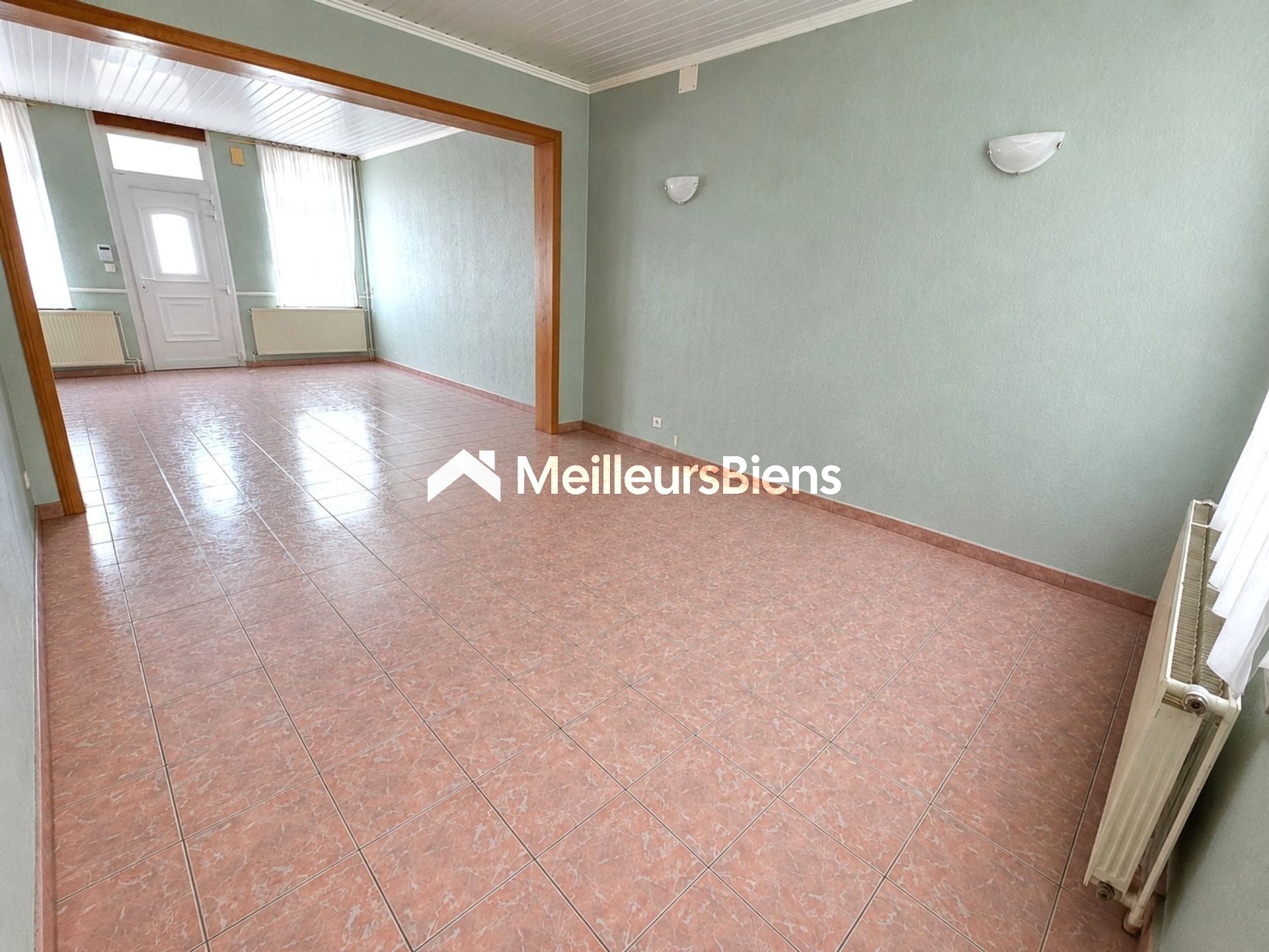 Maison 132 m² à Maubeuge avec 4 chambres, garage et jardin