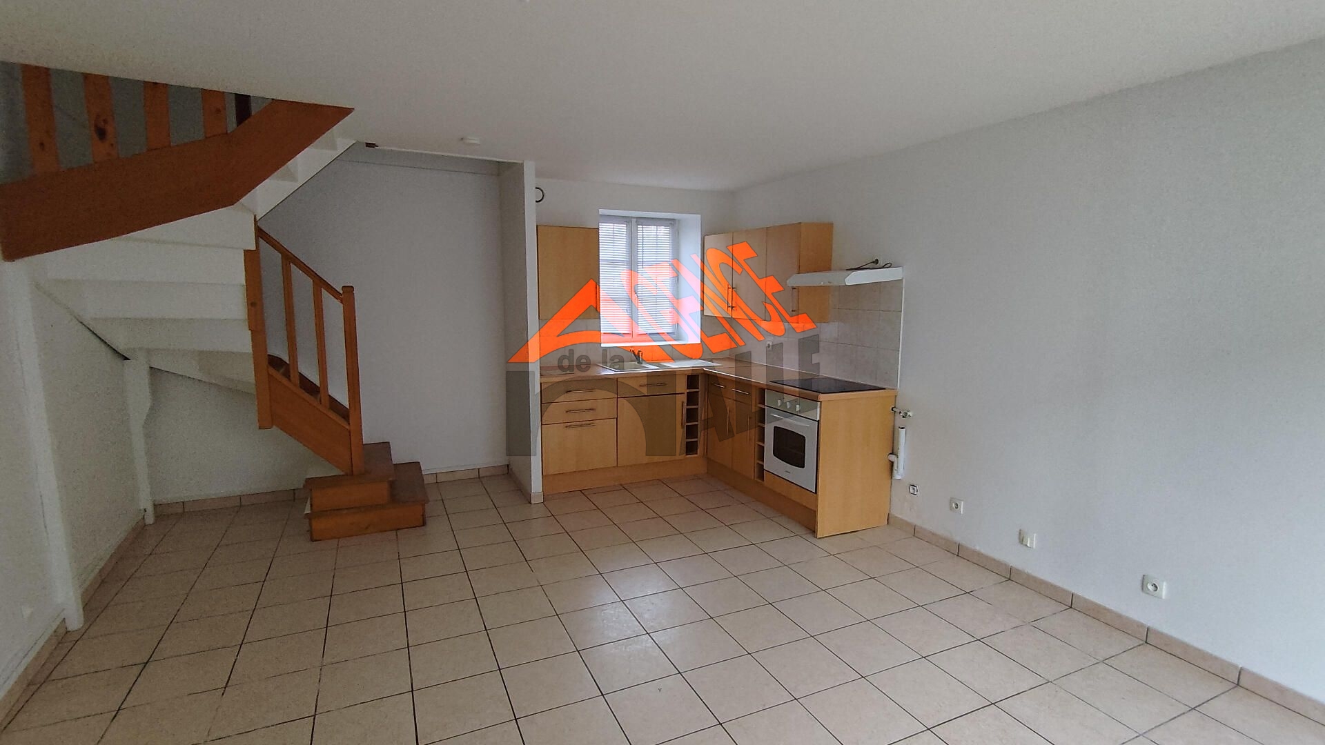 Beau duplex de type F2 d'une superficie de 46,02m² idéalement situé sur la commune de Seugy
