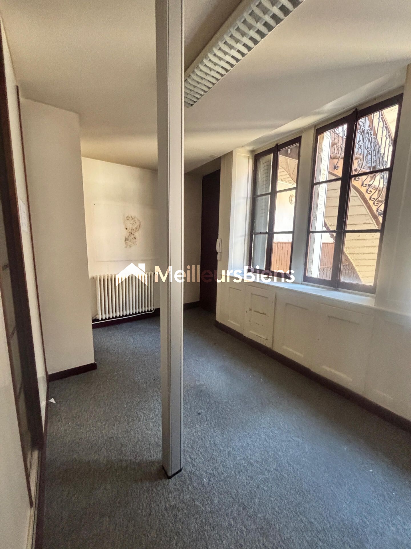 Appartement Boucle , rue Ronchaux 80m2 .