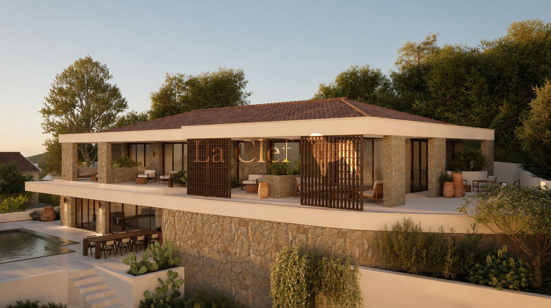 ROQUEBRUNES SUR ARGENS VILLA 6 PIECES 4 CHAMBRES 261m2