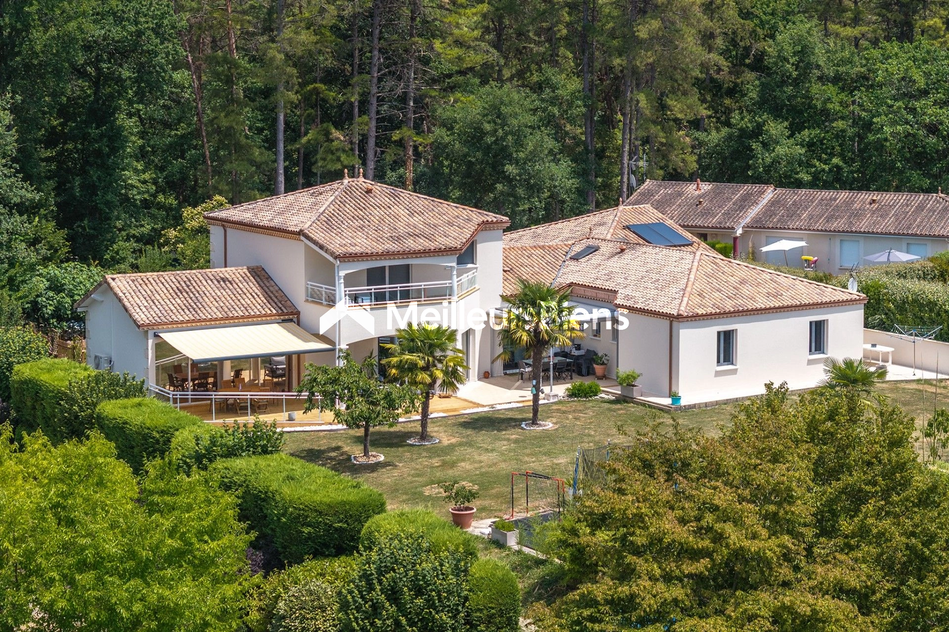 Maison contemporaine 287m2 - 5 chambres - Terrain 2512m2 - DPE A