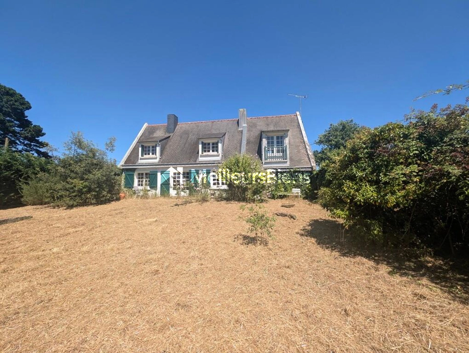 44410 ASSERAC - A pied de la plage- 2 chambres avec dépendance sur 883 m² de terrain